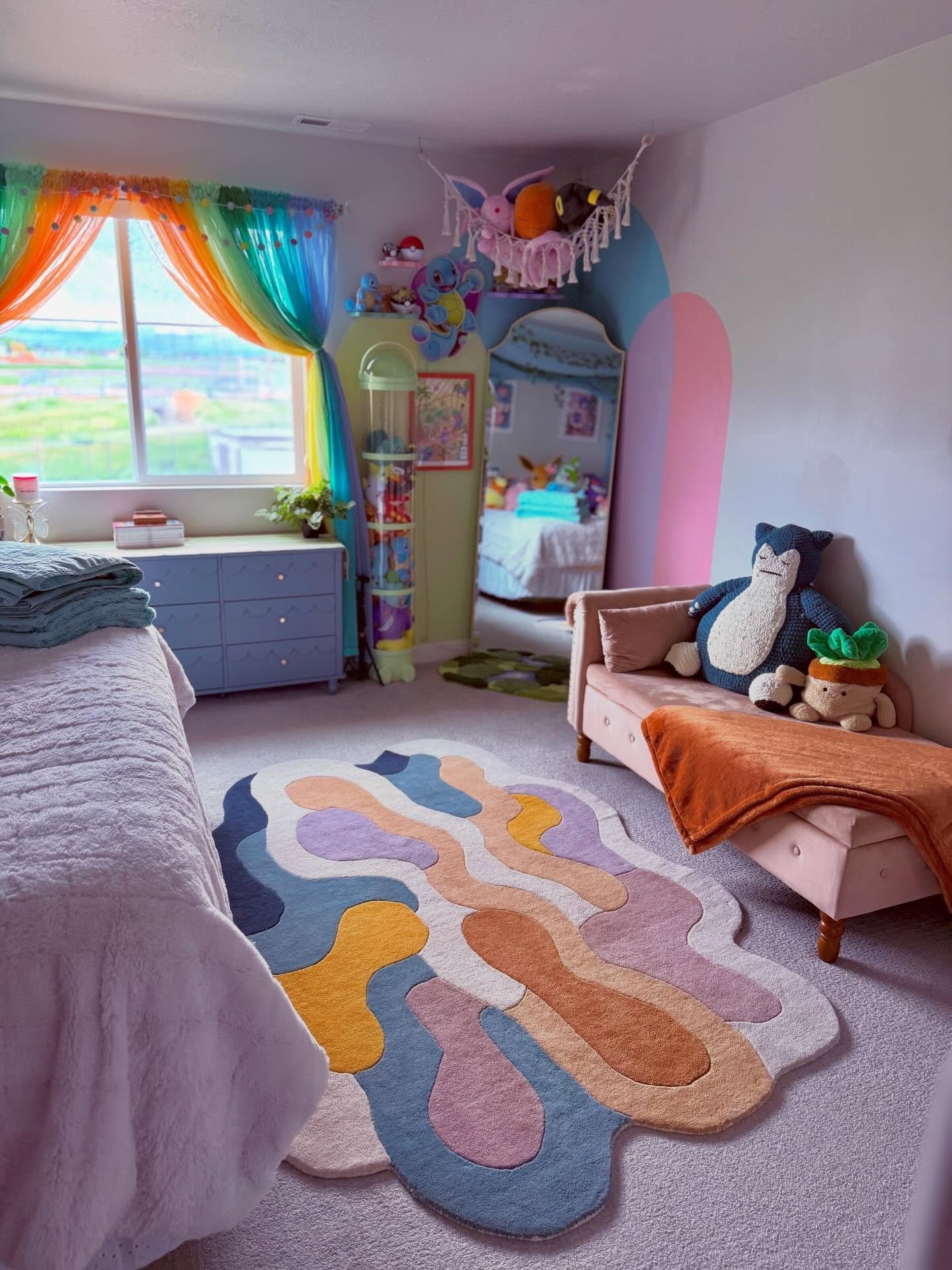 It has been so much fun to see how far our bedroom has come over the last few months. I can definitely say I have focused a lot into making the room look cool in this short amount of time😂😂 but there is so much more to come! I am a maximalist after