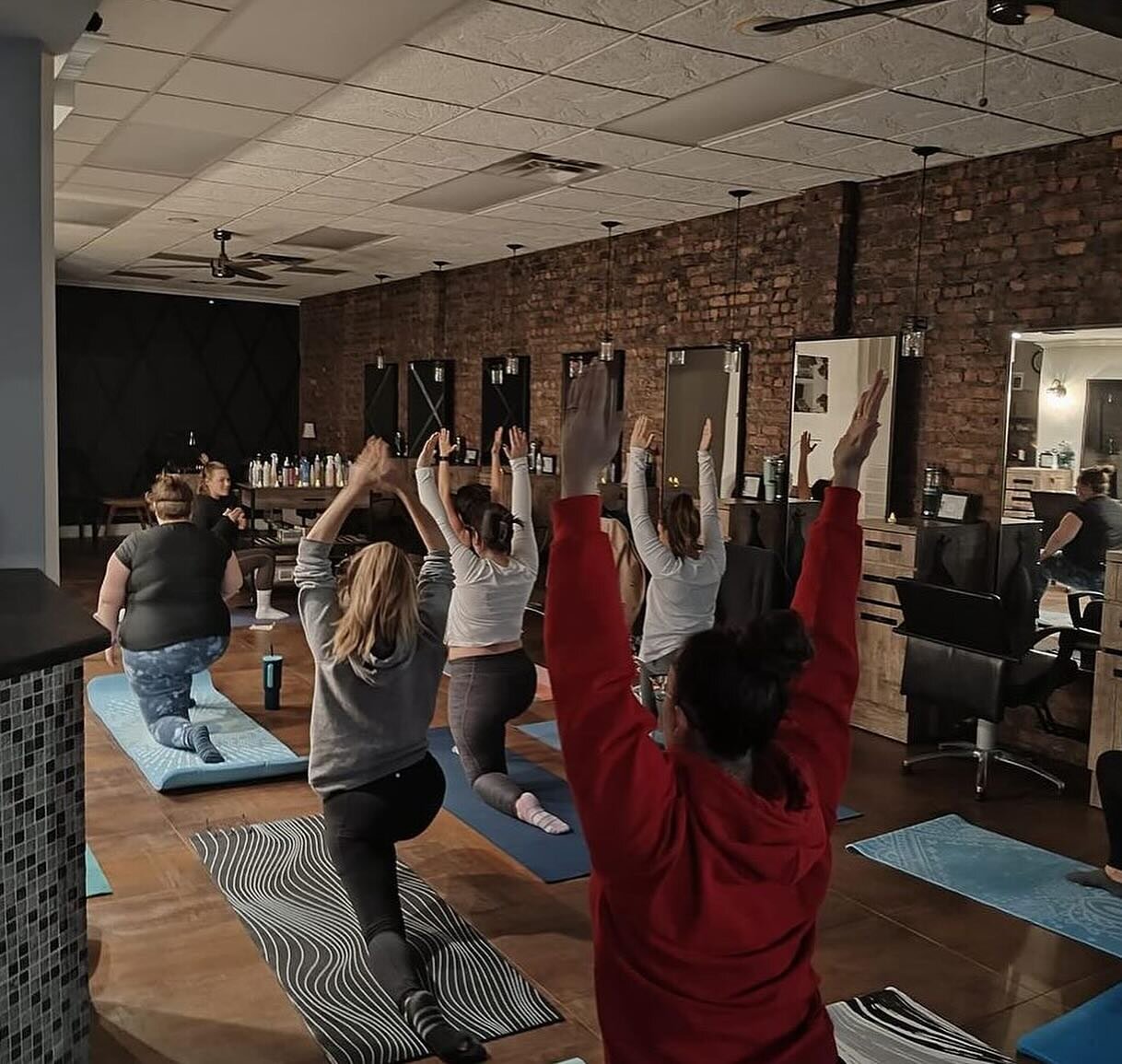 Thank you so much @simplyspinelli for our first of many yoga classes. Alexa will be at the salon every 3rd Monday of the month at 5:30! We can&rsquo;t wait to see everyone there!