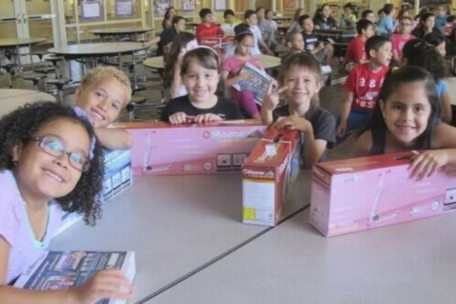 hanukkah then and now_2.jpeg