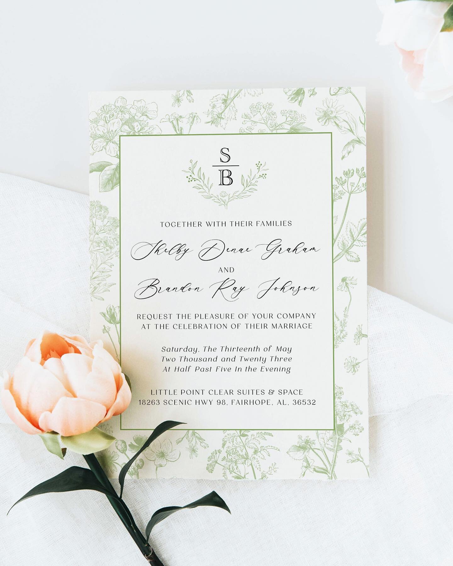 It was an absolute JOY designing this wedding stationery suite for the beautiful bride to be @shelbydenae 💒💗

#weddinginvitations #weddingstationery #springwedding #floralillustration #vintagebotanical #maywedding