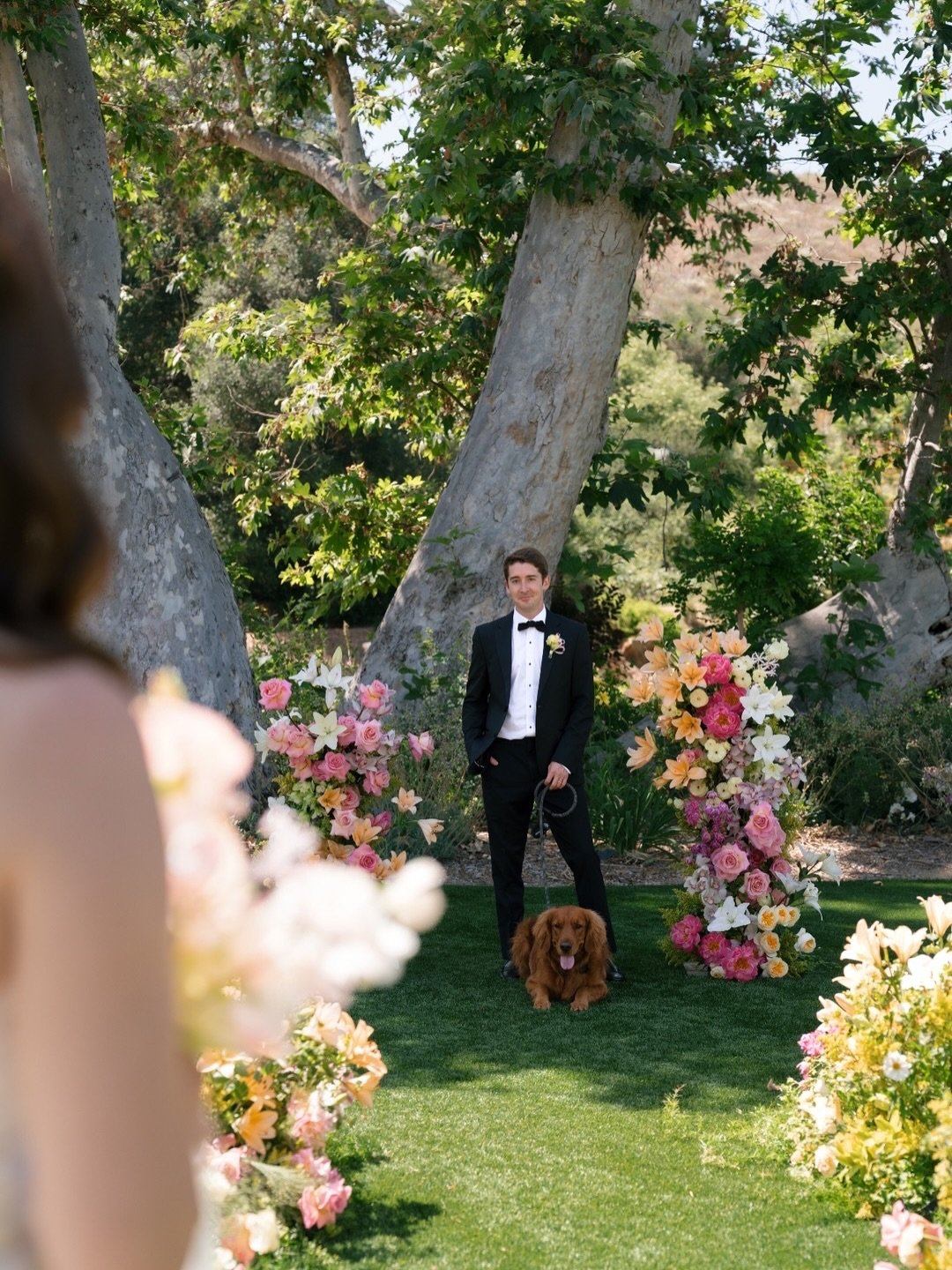 Designing florals is always meaningful, but this one felt extra special 🌸
Featuring my favorite people (my husband + Otis) and getting to bring it all to life alongside some of my favorite vendors made it all the sweeter 💗
⠀⠀⠀⠀⠀⠀⠀⠀⠀
Planning &amp; 