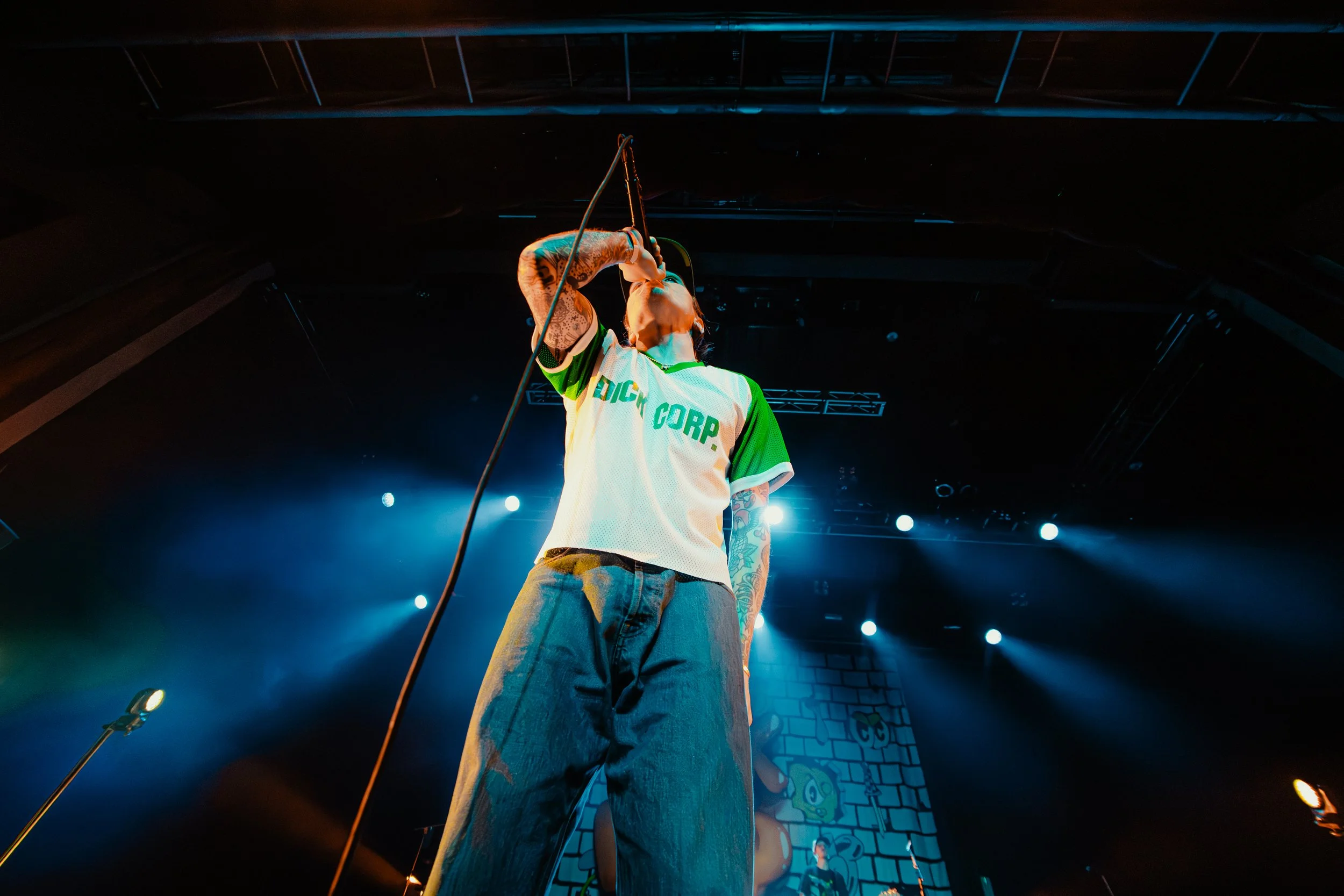 NECK DEEP by © EEMYAJ VISUALS 2024-27.jpg