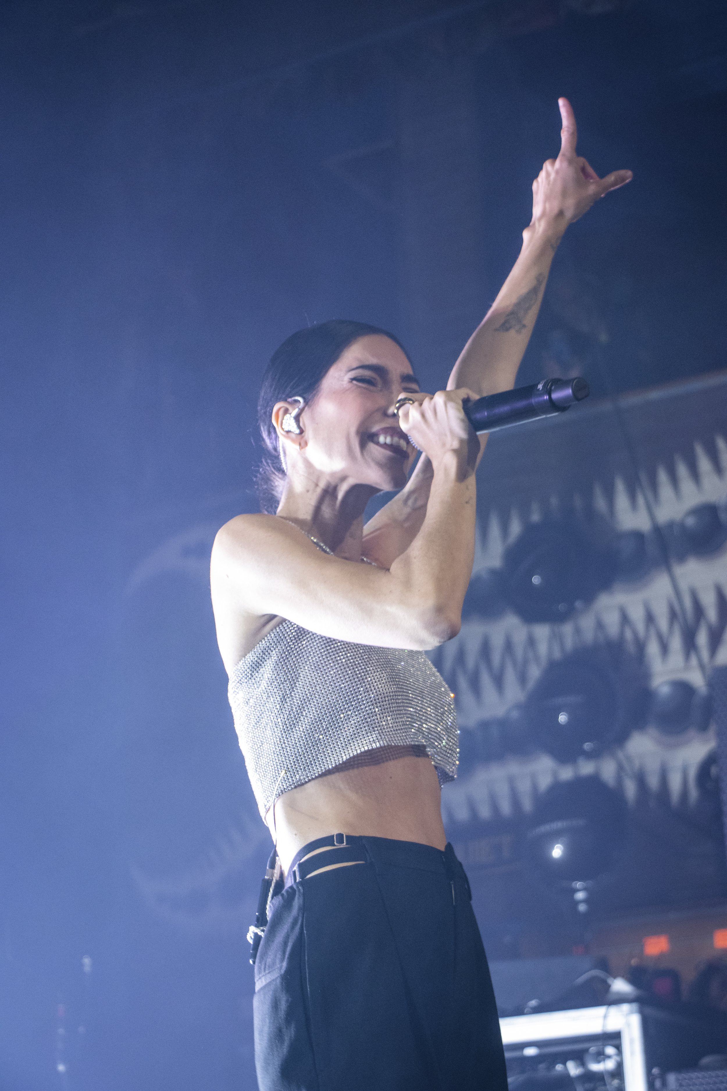 VERONICAS-MOLLIE-THIRTEEN-24.jpg