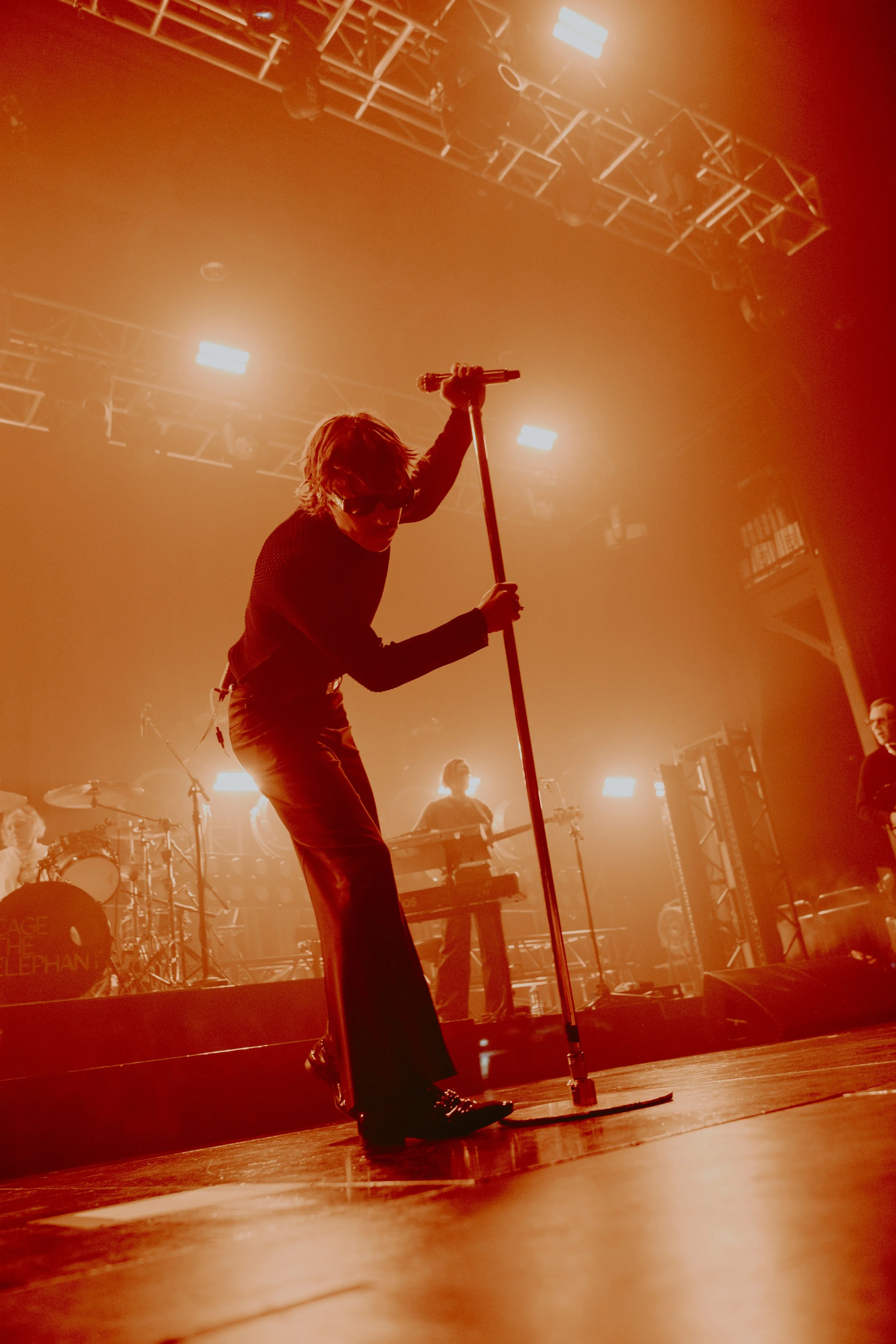 CAGETHEELEPHANT-@ISABELELISEPHOTO-GRANDRAPIDS-2.jpg