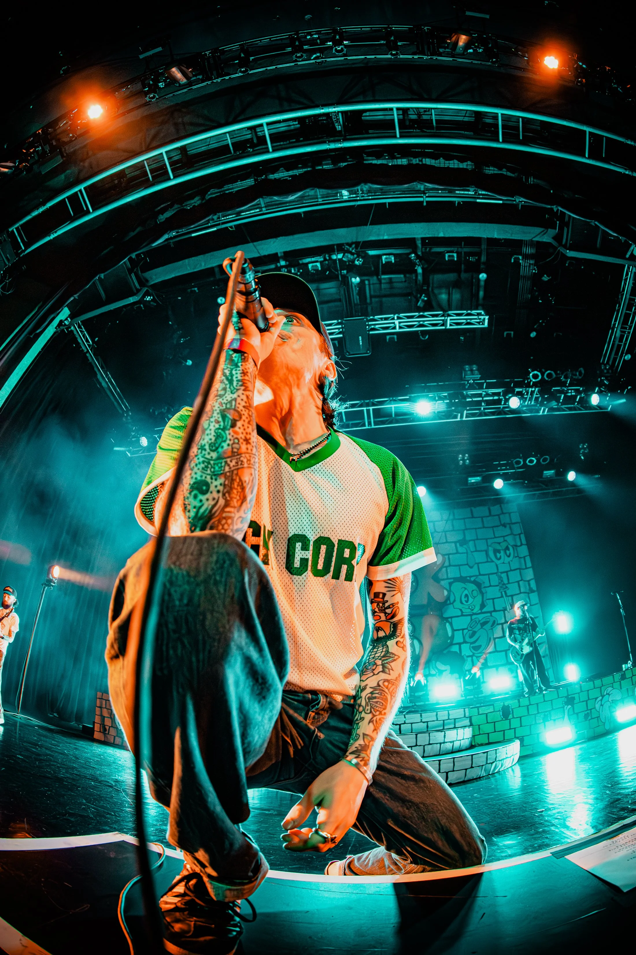 NECK DEEP by © EEMYAJ VISUALS 2024-22.jpg
