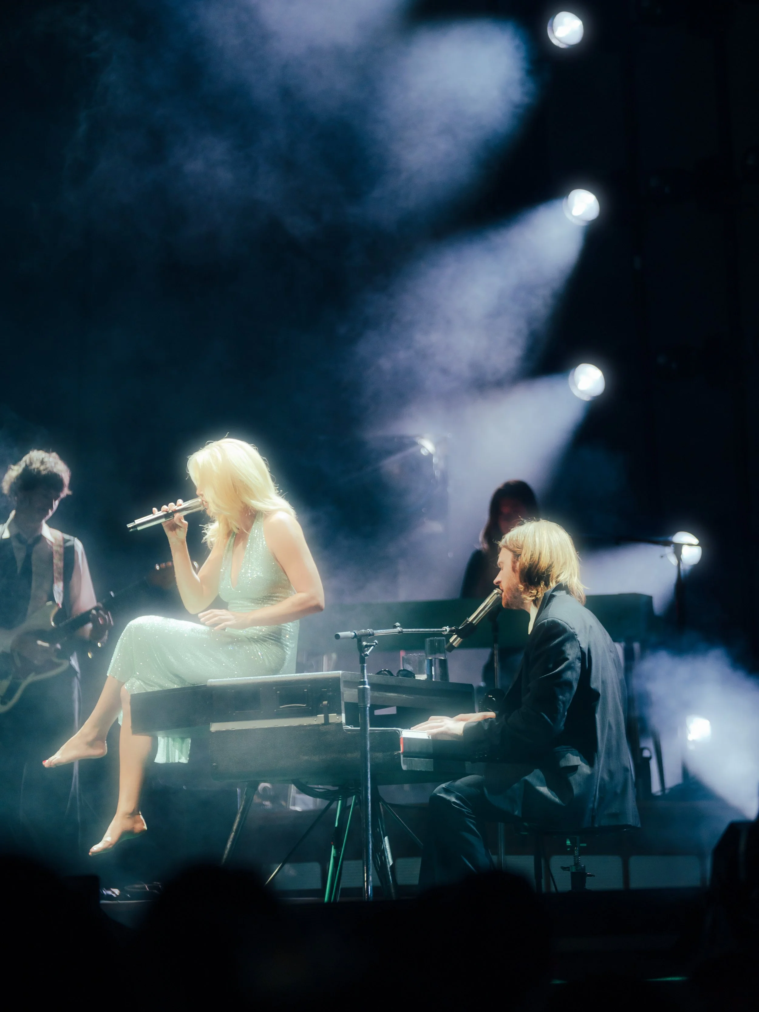 09.18.25_THE-FAVORS-30.jpg