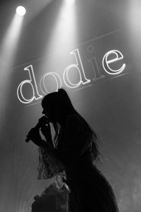 dodie-38.jpg