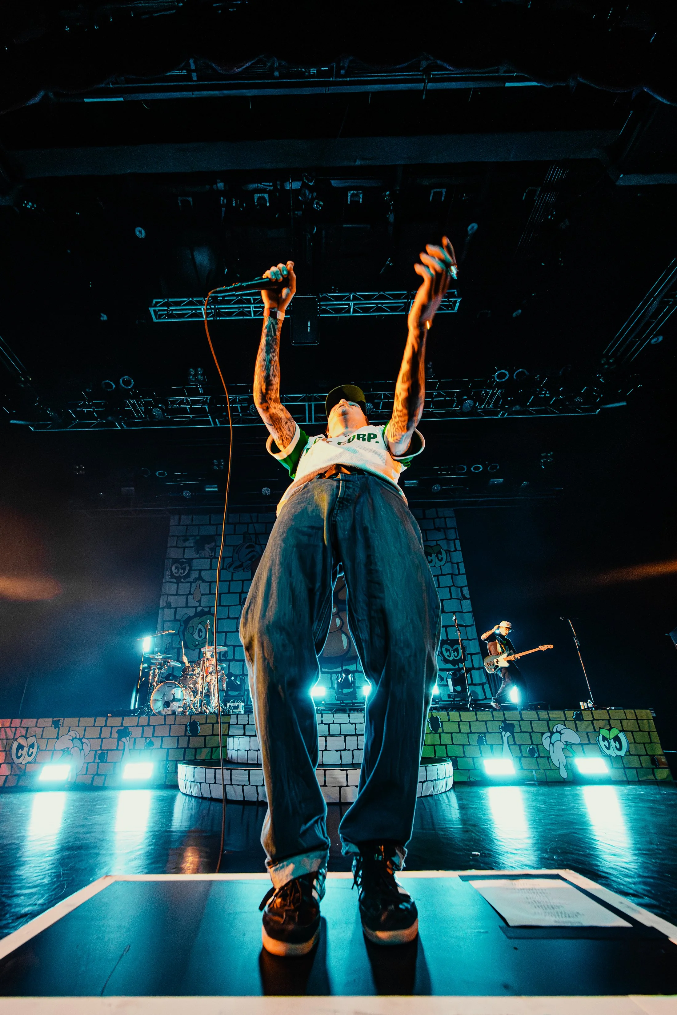 NECK DEEP by © EEMYAJ VISUALS 2024-26.jpg
