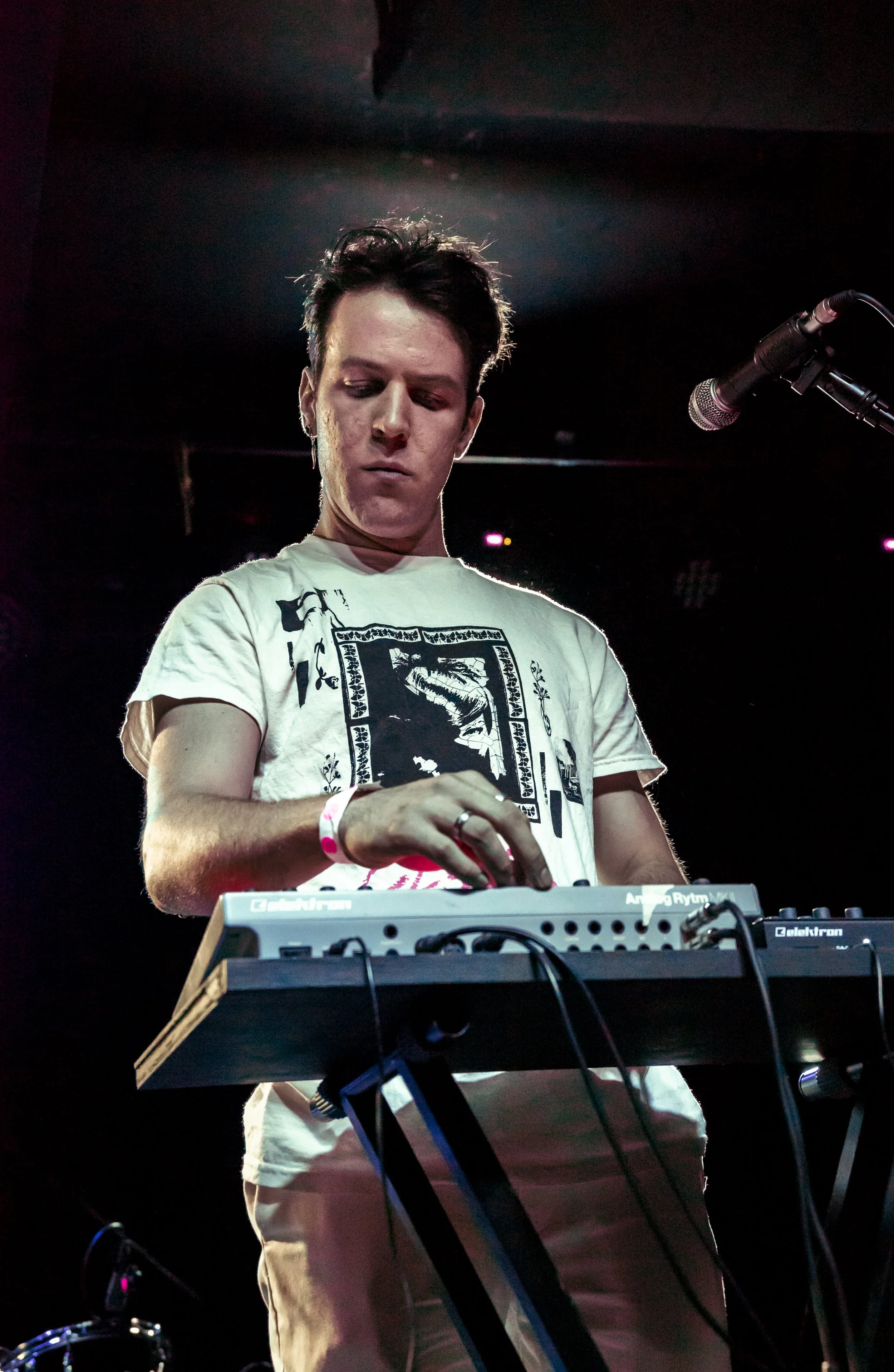 DIRTROOM-@ISABELELISEPHOTO-GRANDRAPIDS-18.jpg