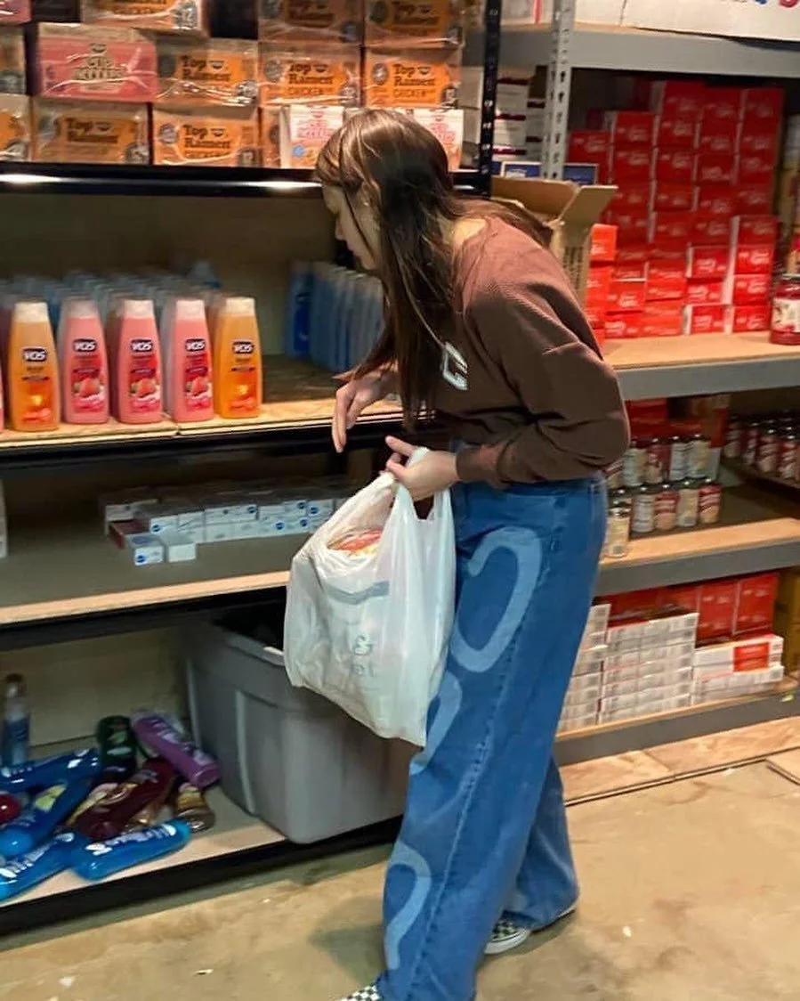The Weekend Bag Program Inc. is now running at 10 schools throughout Sussex County with 83 bags going out weekly. 

I will be posting items we despertly need to finish off the school year later tonight. Please if tou can help let us know. 

Sincerely