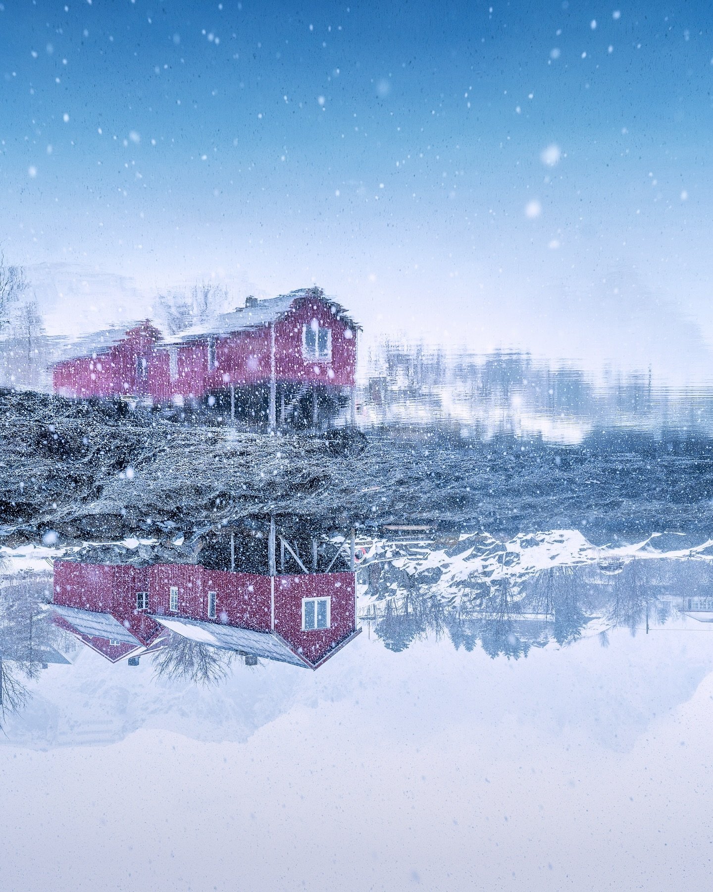 Paintings from Norway.

Blessed with early morning snowfall and beautiful reflection. Felt truly out of a wonderland! 

Shot on @sonyalphain A7M3 + 16-35 GM II

#norway #lofoten #landscape #reflection #snowfall #alphacommunity #snow #mavicpro #yoursh