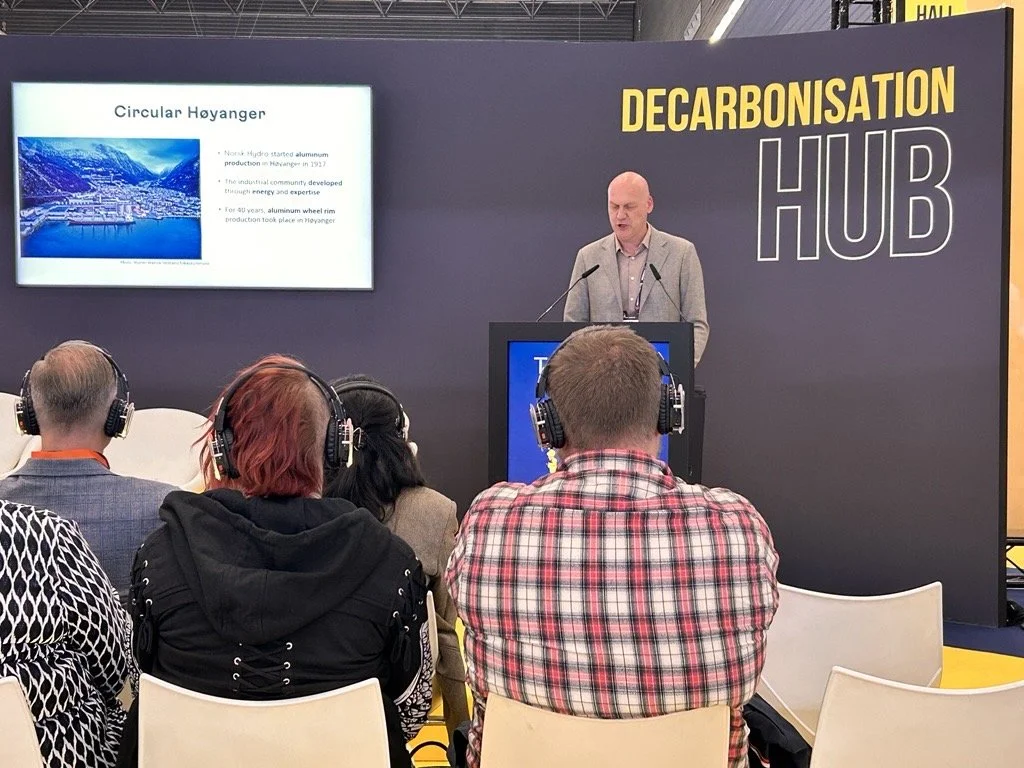 Tverrpolitisk semje og ny prosjektleiar på plass for dei neste tre åra