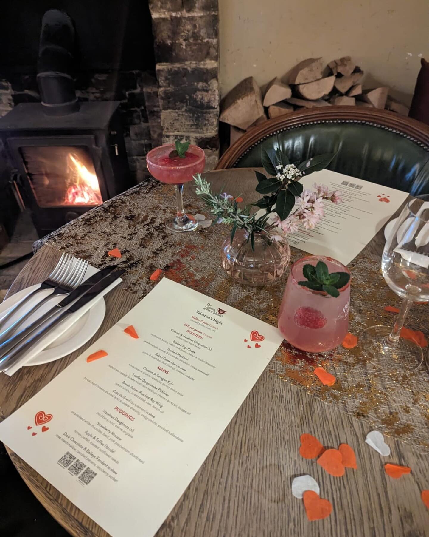 Left booking up for Valentine&rsquo;s a little late this year? We&rsquo;re almost fully booked in the city but we have some free spots available across our country pubs. There&rsquo;s three-course set menus, romantic sharer dishes and love potions co