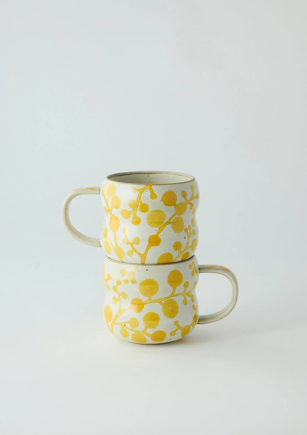 BLM-003-Bushland-Mugs-Two-Set-Wattle-View-B.jpg