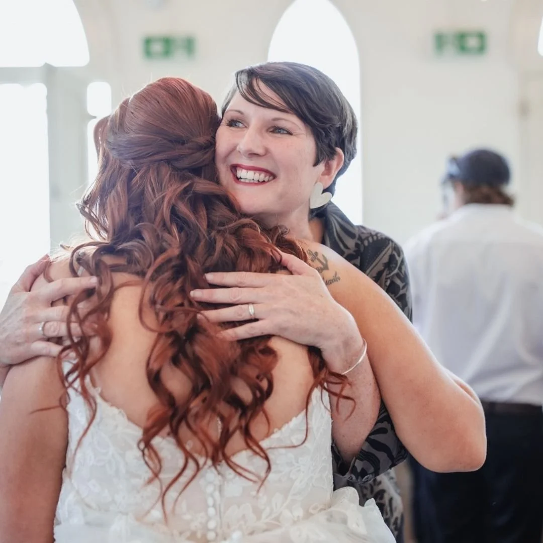 Sacha Clark Celebrant Celebrating Newly Weds.jpg