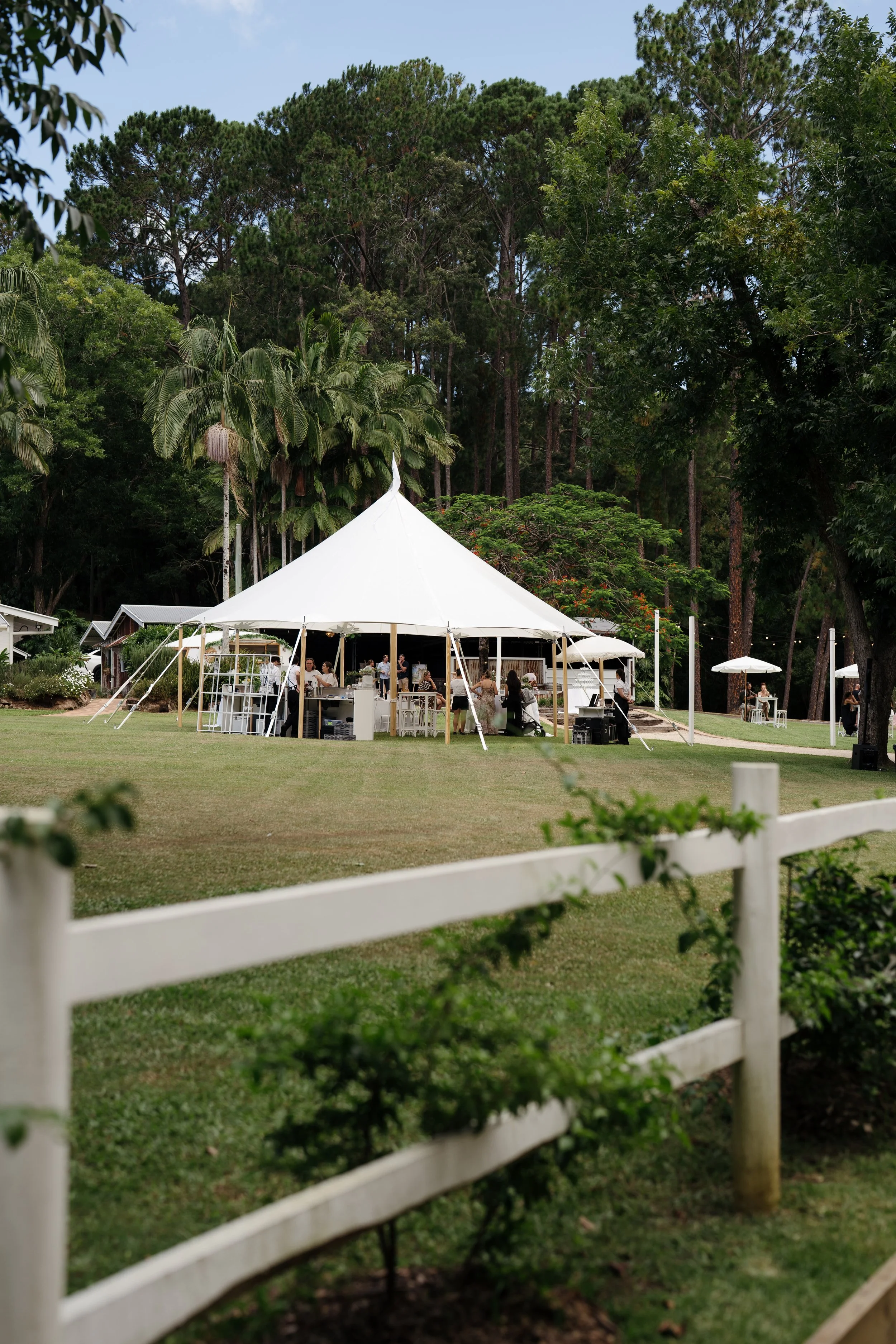 The Wedding Tent Co - Renee Marie Photo-07707.jpg