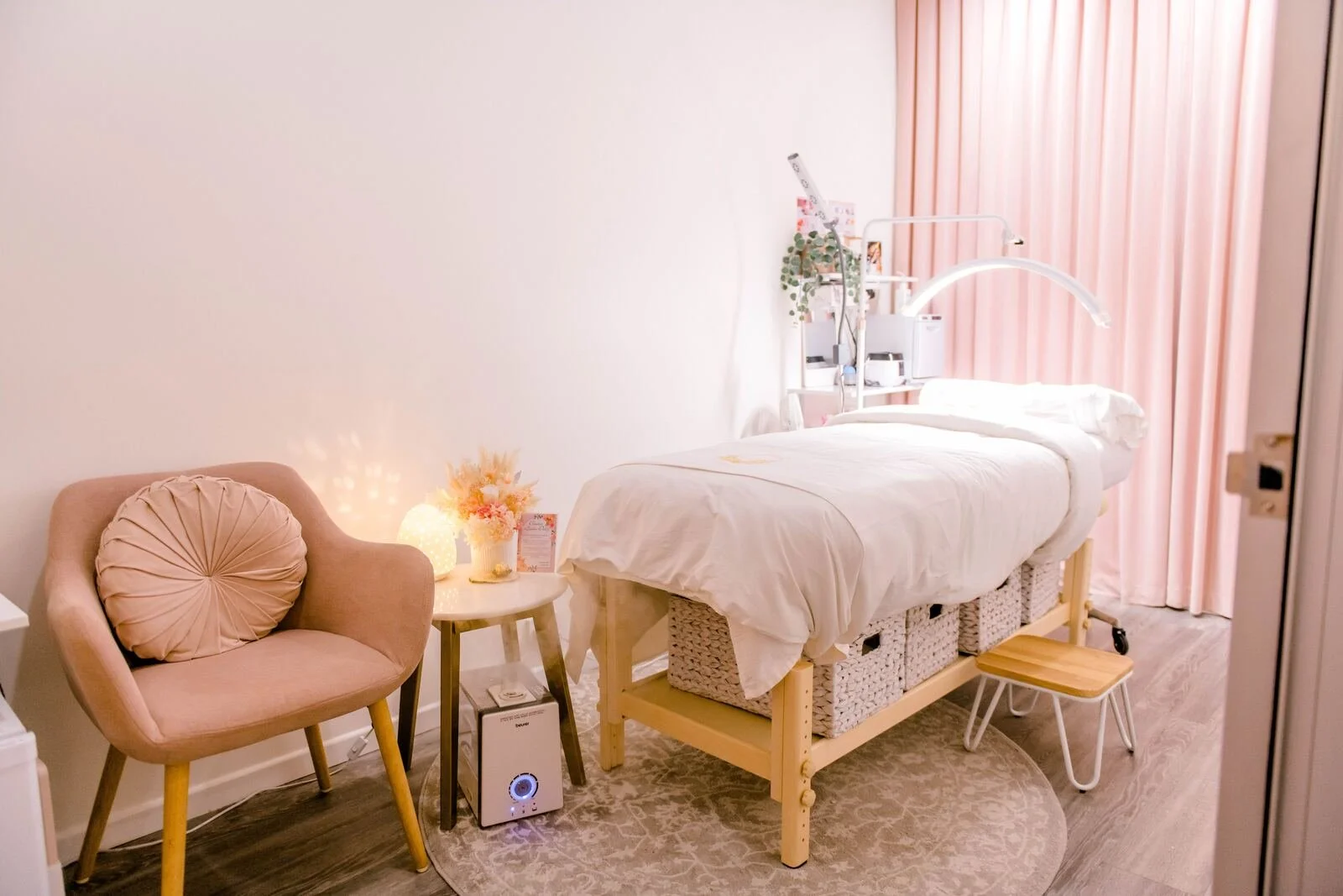 03-private-treatment-suite.jpg