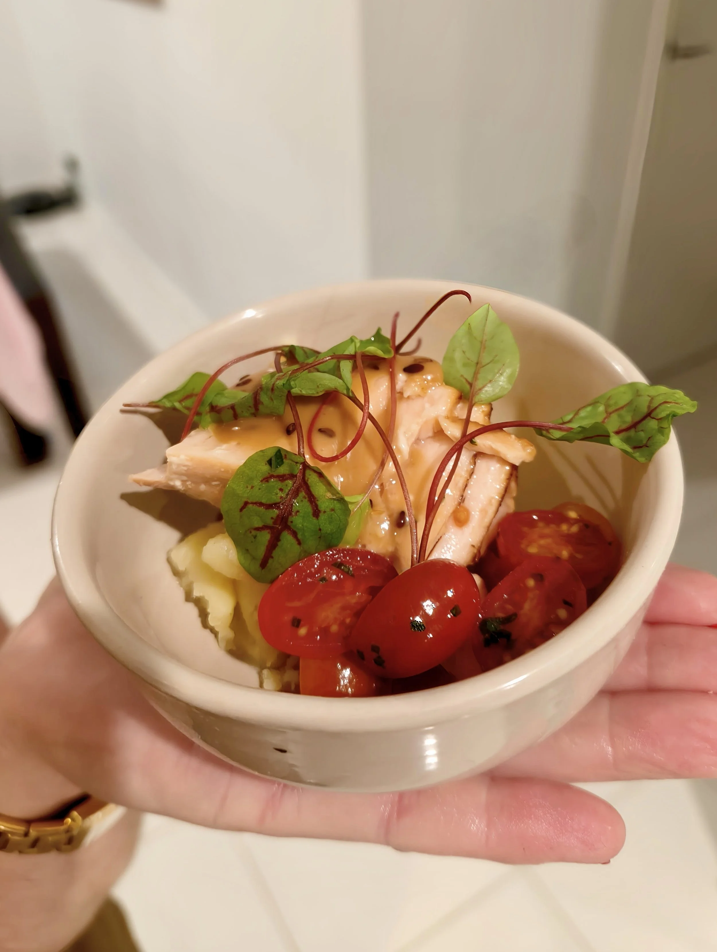 salmon bowl 2.jpg