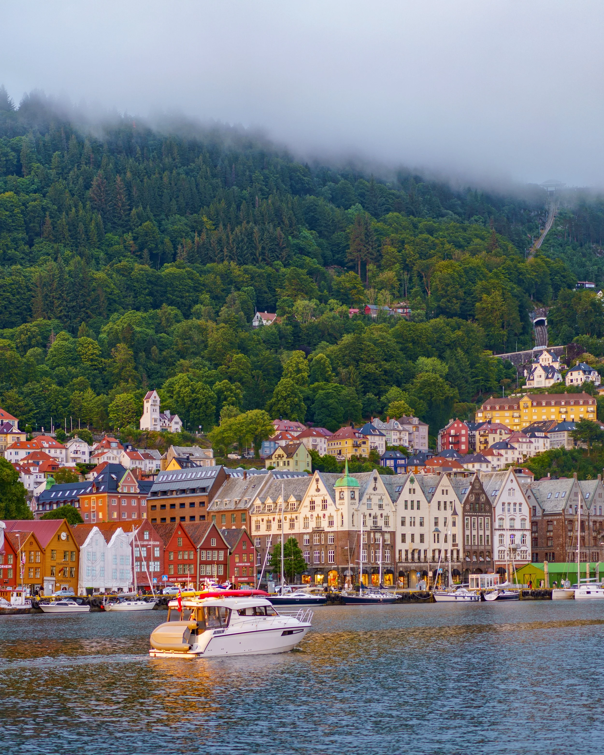 Bergensbilde. Foto: Anna T. Takle. PhotobyTakle. Bryggen i Bergen 