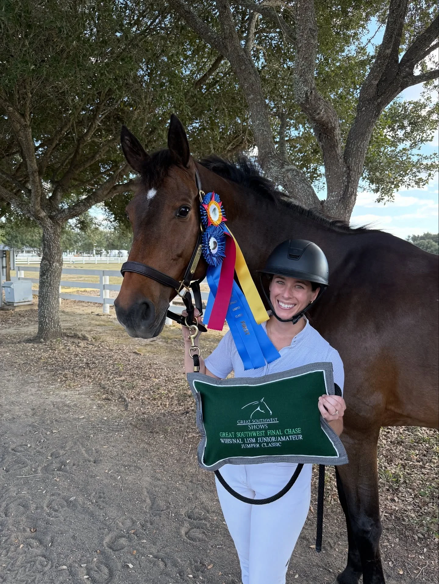 Summer Haven Stables just wrapped an unforgettable two-week run at the Great Southwest Equestrian Center for Zone 7 Finals and Final Chase 💙🐴

WEEK 1 HIGHLIGHTS:

🌟 Bon Voyage &amp; Jennifer Durr &mdash; multiple top placings in the Middle Adults!