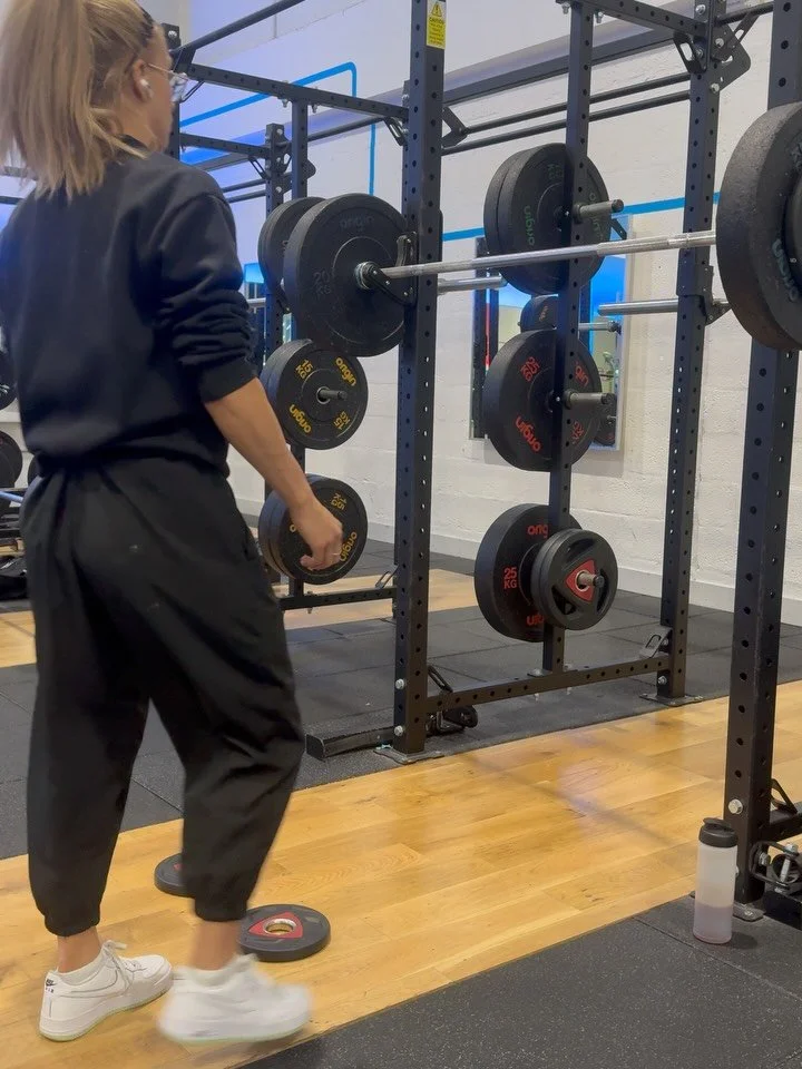Leg day: My Benchmark 

This off-season is different&hellip; 9 months into recovery from surgery, learning to trust my body again in big movements. Now, leg day isn&rsquo;t just another session - it&rsquo;s my benchmark. My proof of progress. My remi