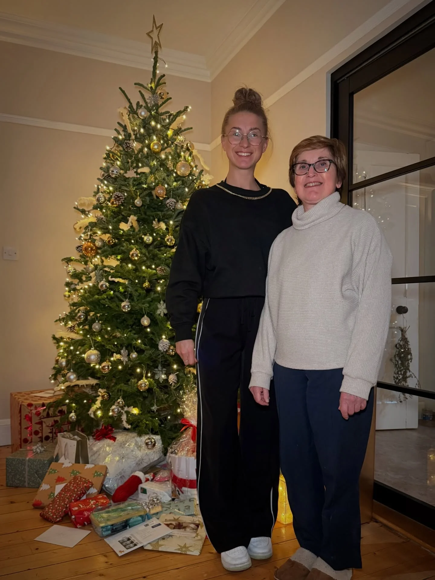 Merry Christmas 🤍🎄 

This year has been big - busy, rewarding, and something I&rsquo;m incredibly grateful for.

After such a fast-paced year, it feels even better to slow down, breathe, and enjoy a little quiet.

However the festivities look for y