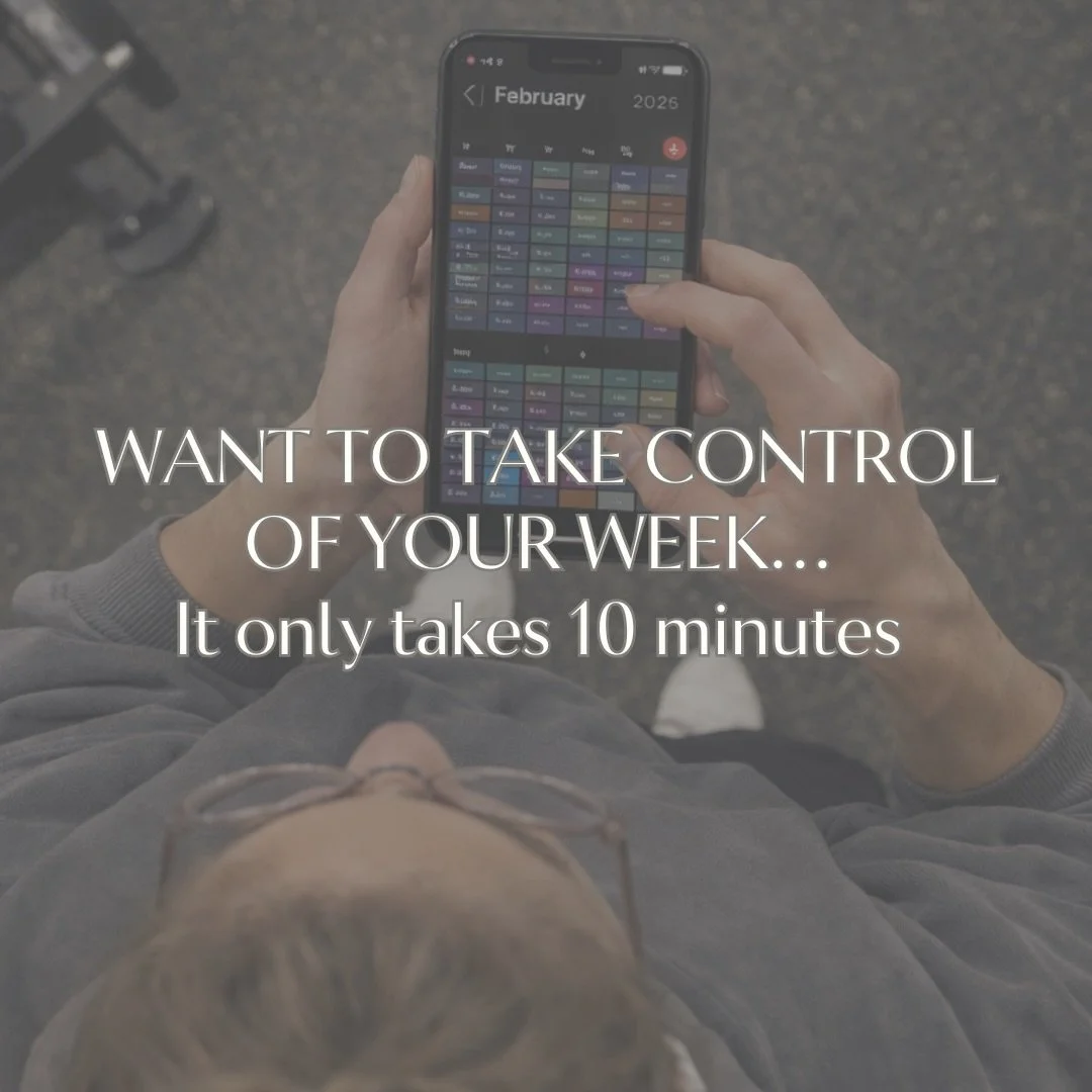 Most people don&rsquo;t struggle with fitness because they&rsquo;re lazy.
They struggle because they&rsquo;re deciding everything in the moment.

&ldquo;What should I eat?&rdquo;
&ldquo;Should I train today?&rdquo;
&ldquo;I&rsquo;ll just start proper