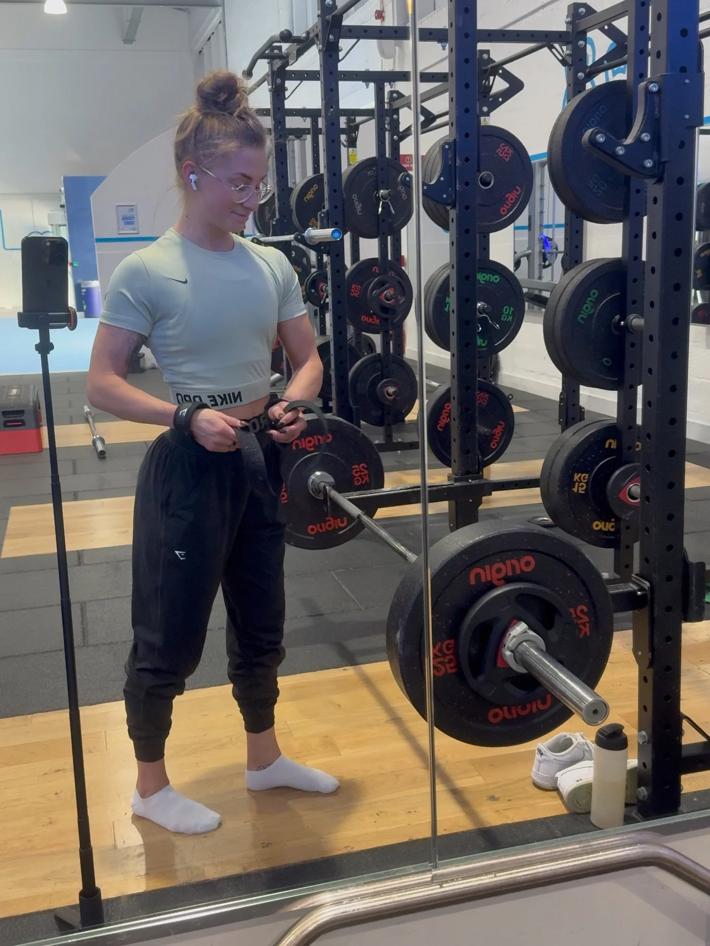 A week back in the groove 😮&zwj;💨 

After a weekend away this week was about settling back in doing the do

Clients: checking in, setting up and stepping up 
Training: quality sessions, with intent and accuracy 
Nutrition: food bump up&hellip; hell