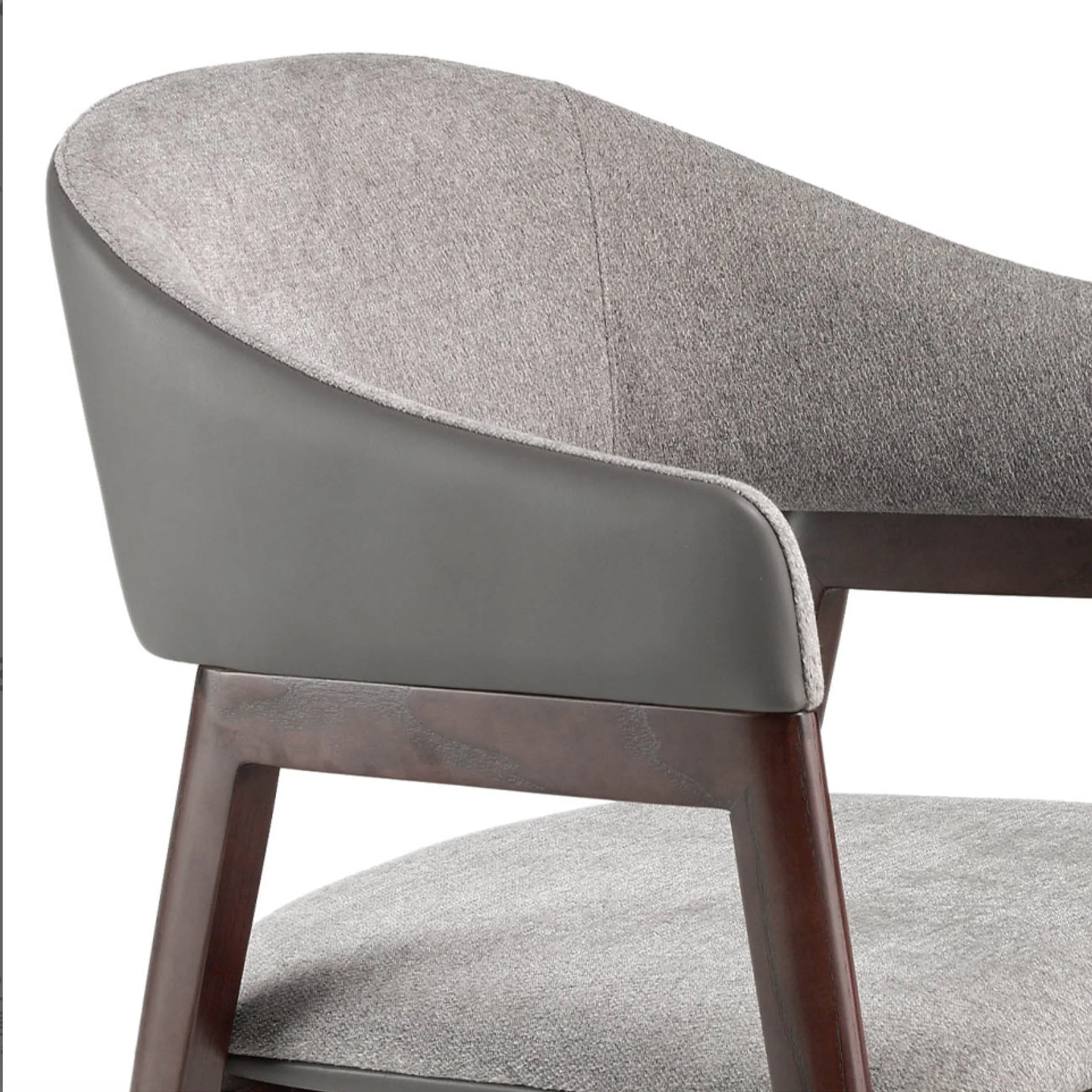Chair LISA 5.jpg