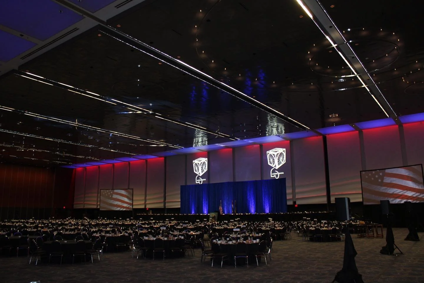 2023 Mayors Prayer Breakfast 🇺🇸

Successful all ground lifted audio &amp; visual provided by Team Landers Visions. 

All in-house rigging &amp; inspections bypassed by our ground lifted systems.