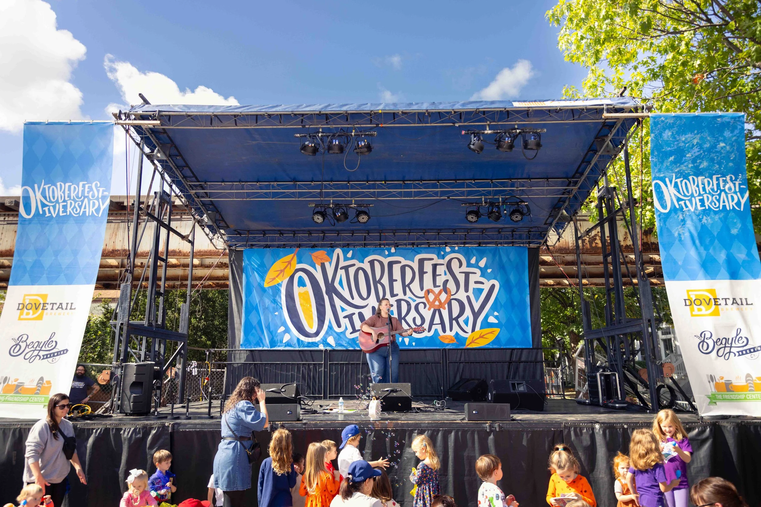 BegyleOktoberfestiversary2025-6.jpg