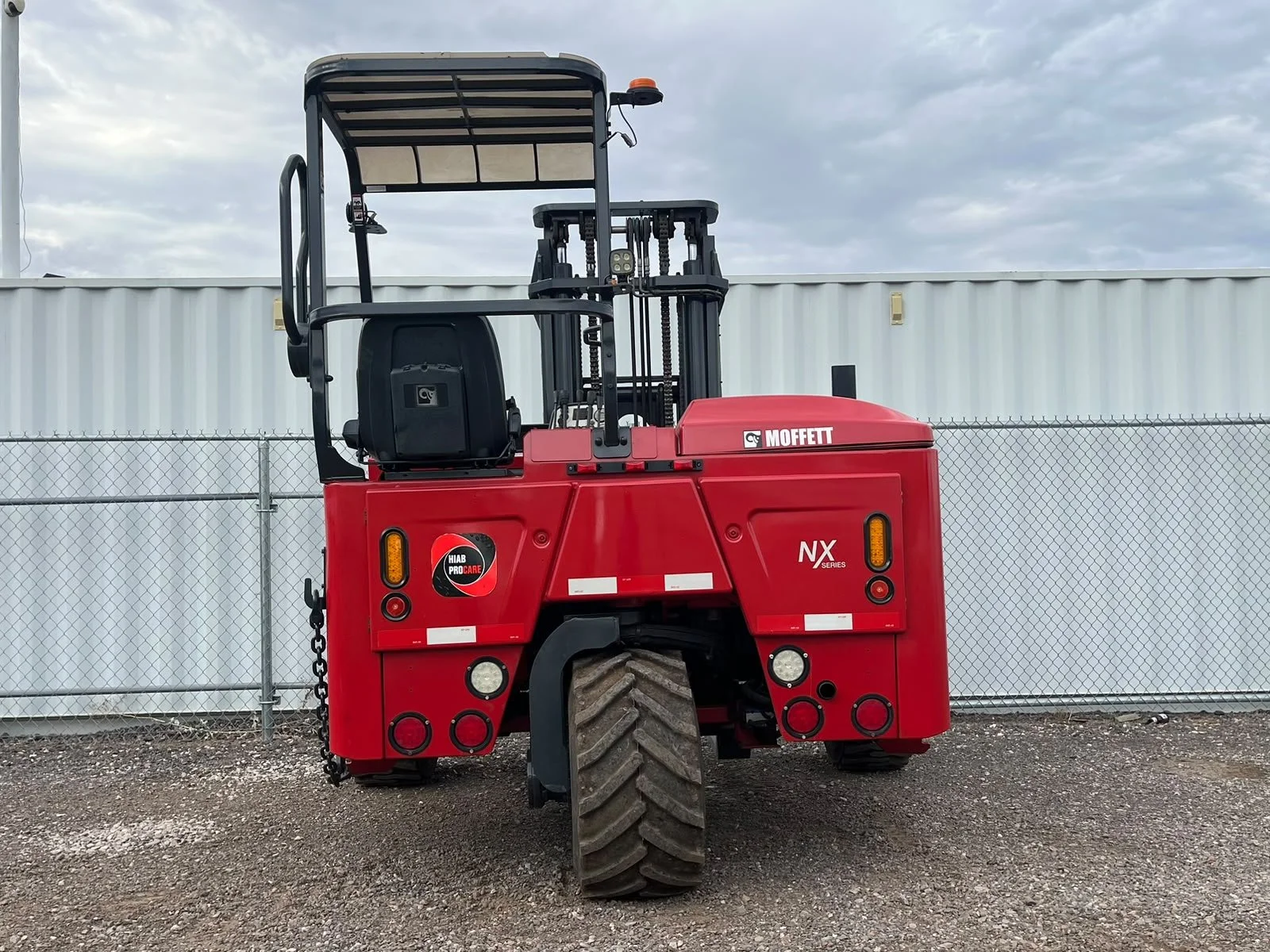 2018 Moffett M8 55.4P side view all-terrain piggyback Mesa AZ