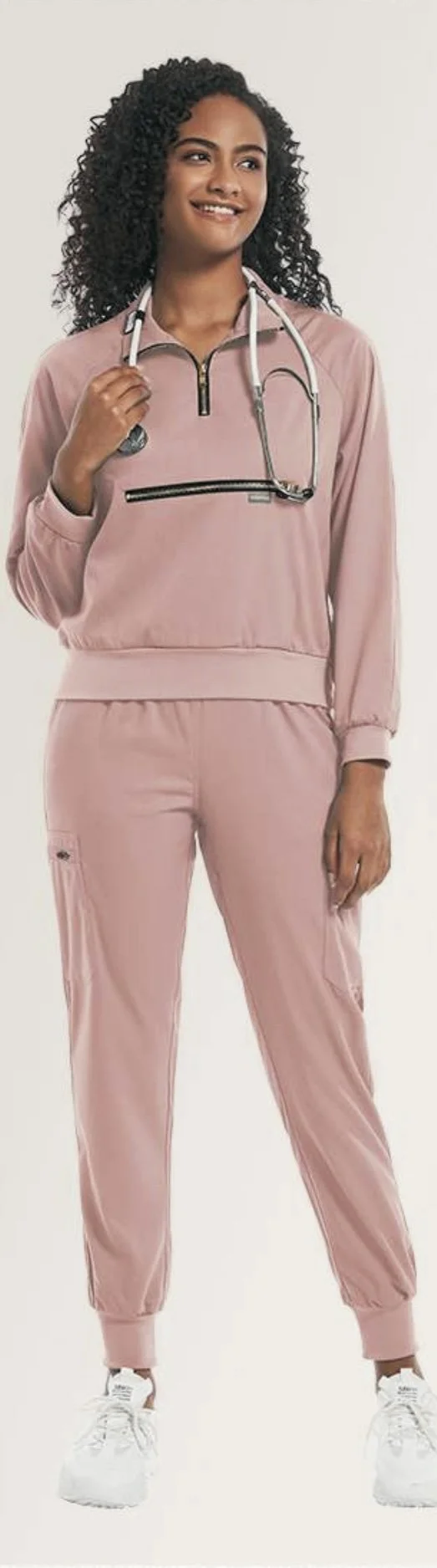 Style #42035/ Zipper Fanny Pack Pocket Scrub Jogger Set w/ Tapered pants