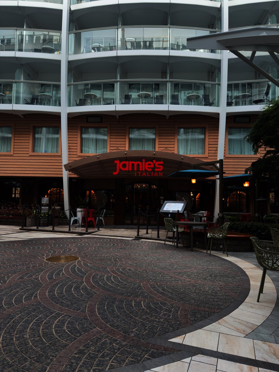 Jamies italian on royal caribbean's symphony of the seas