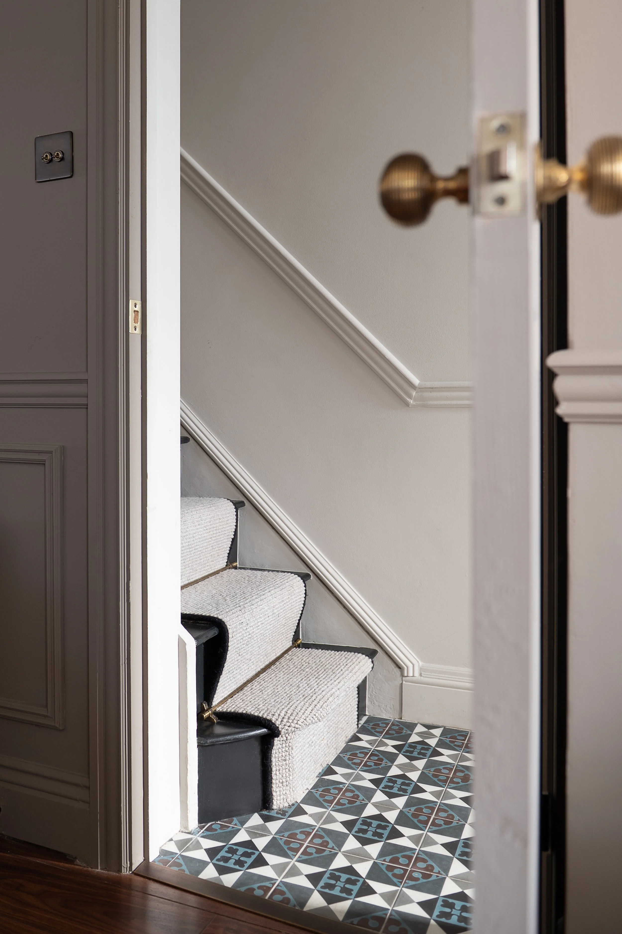 Hallway_048_LRv2.jpg