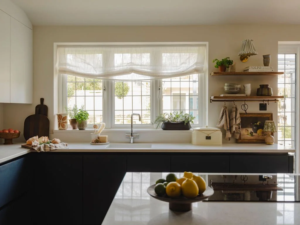 Calm and elegant kitchen interior by Sarah Ferreira Interiors