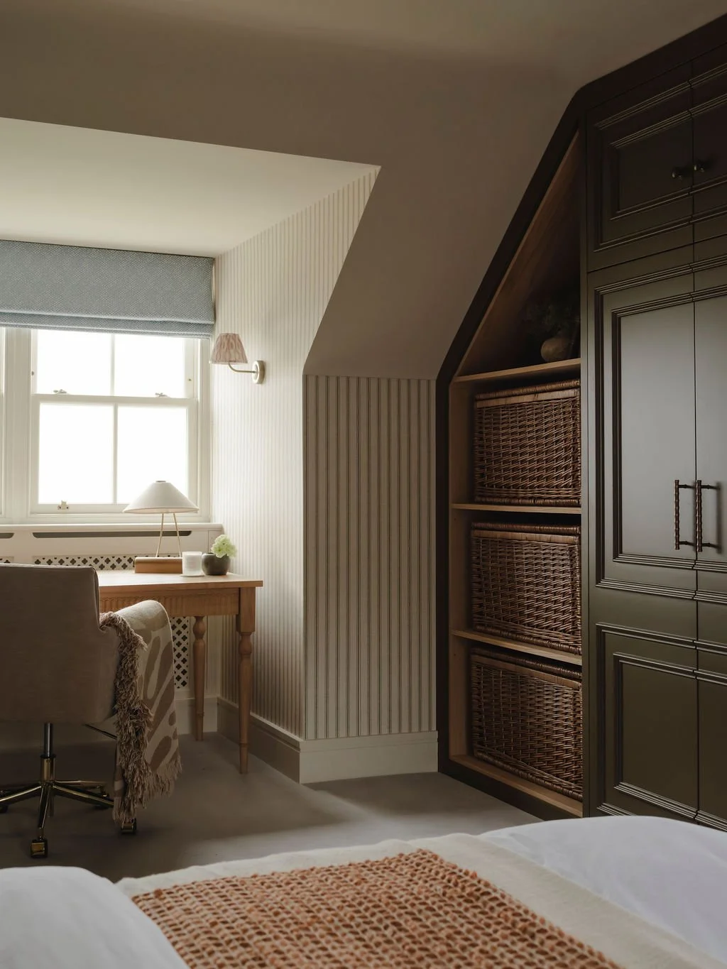 Bespoke wardrobe joinery design in a refined Bourne End, Buckinghamshire bedroom interior
