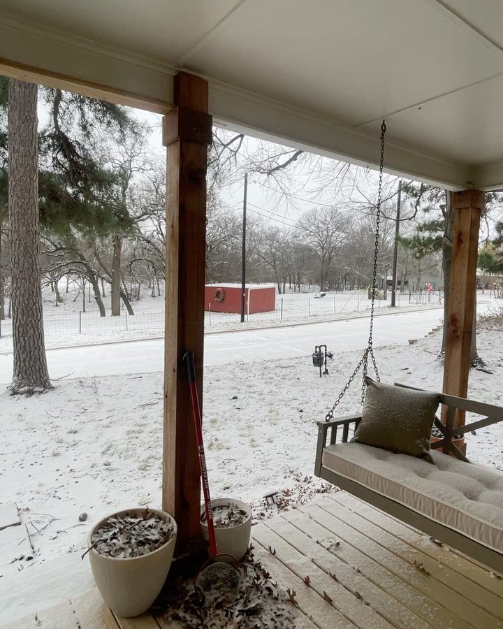 Good morning to you from this snowy, cold and cozy little  Texas farmhouse! Enjoying the morning by the fire! 

(A red cardinal made an appearance which i love so much, a little God Wink for me)

Is it snowing where you are? If so, where?! It&rsquo;s