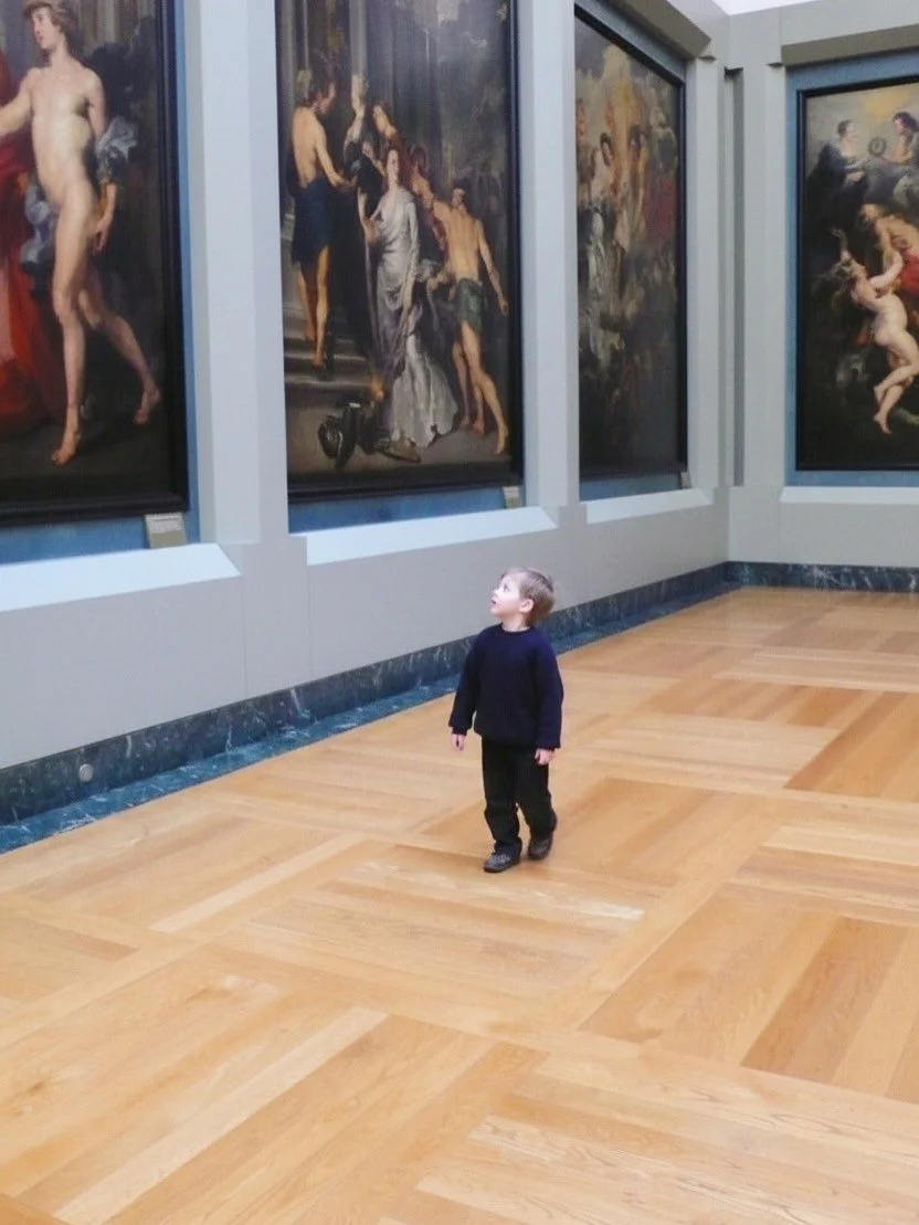 The Louvre is a magical place to discover. If you&rsquo;re traveling with kids, take their lead. They&lsquo;ll show you the magic. 💫 

#louvrephoto