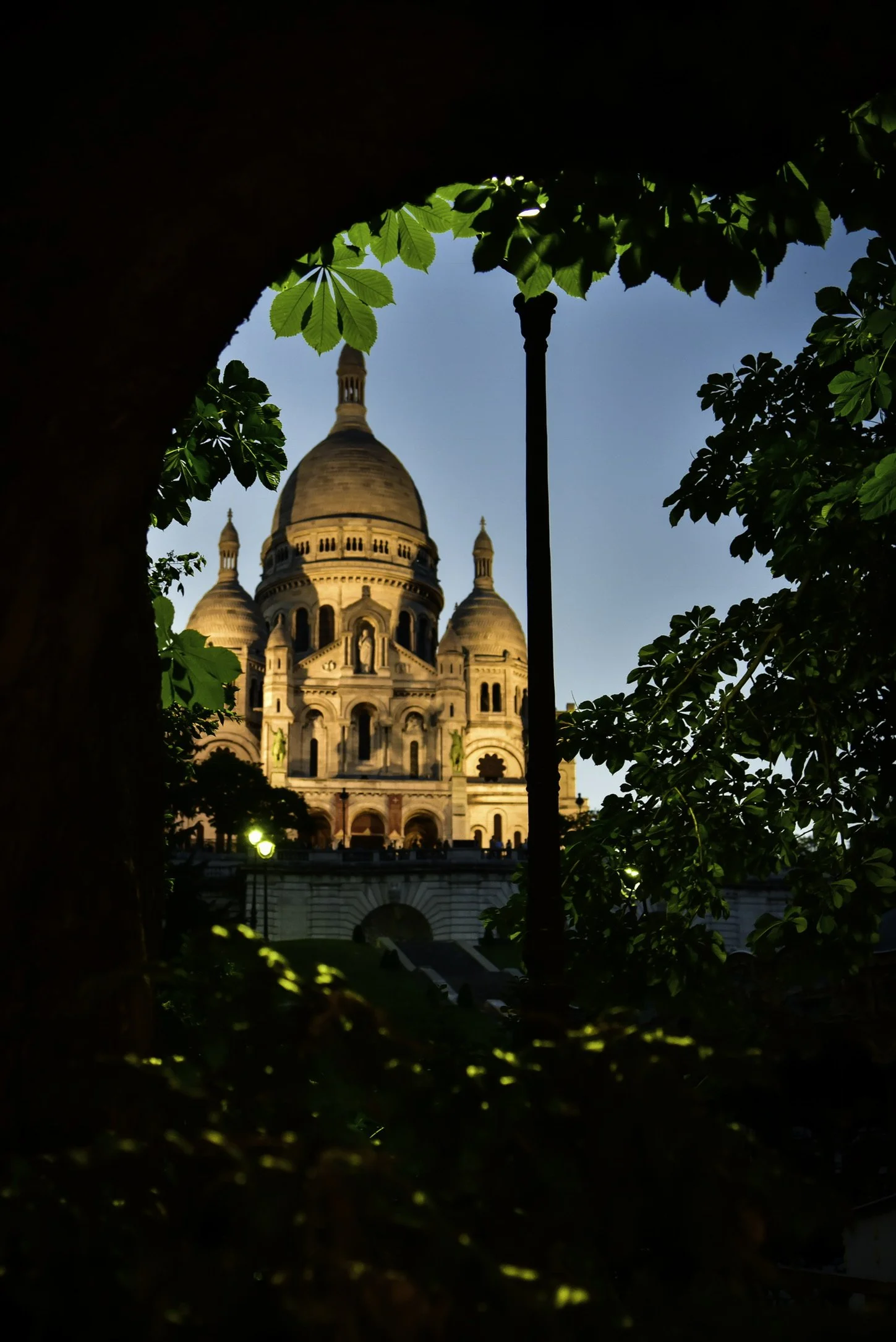 louvre pyramid france paris.jpeg