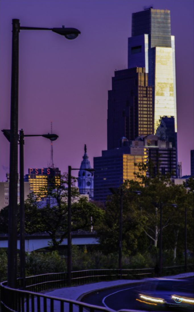 "Philadelphia Skyline"
 Al Kelman 
Photography 17" x 11" 
2018 
$400 