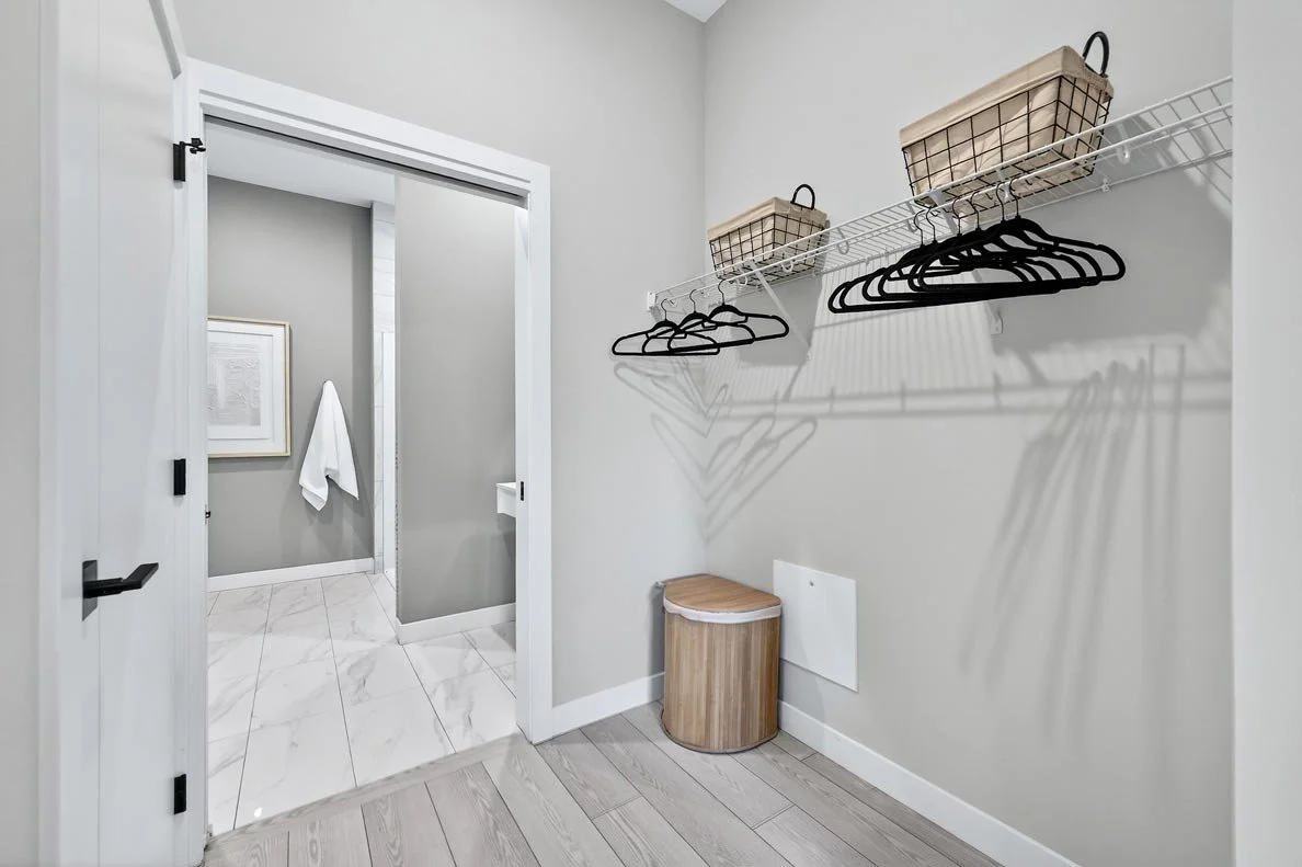village-block_3416_parkdale_21.jpg
