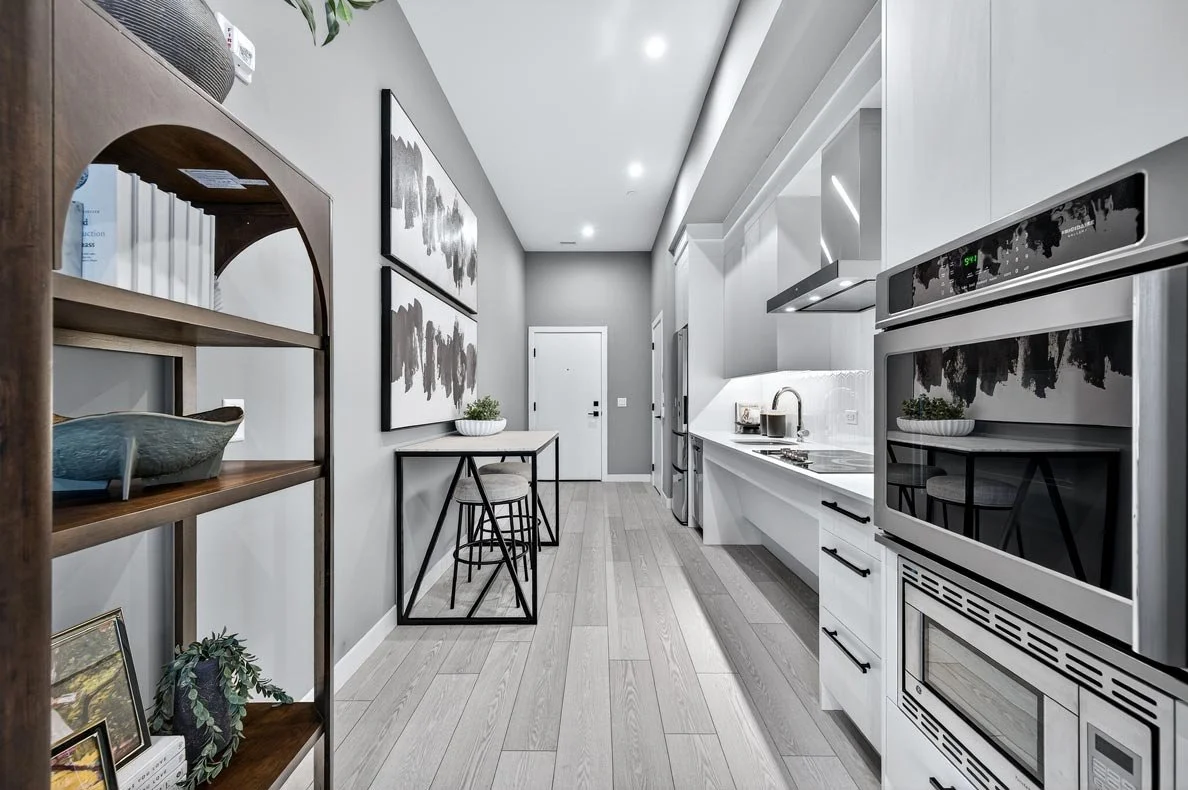 village-block_3416_parkdale_8.jpg