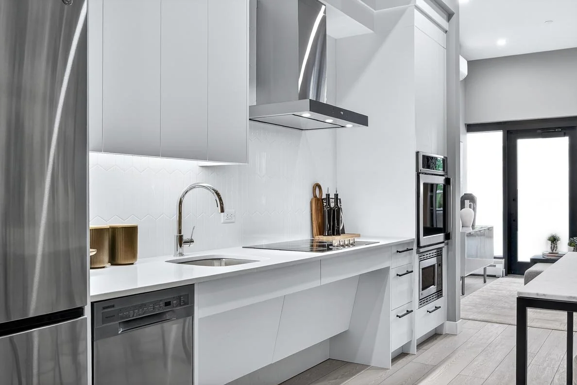 village-block_3416_parkdale_4.jpg