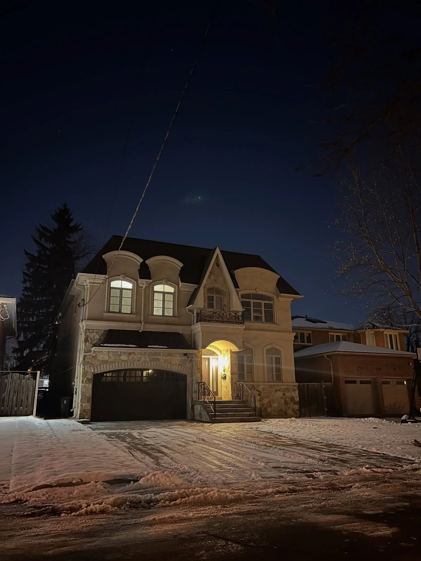 it looks late in the night, but this is the afternoon 😅