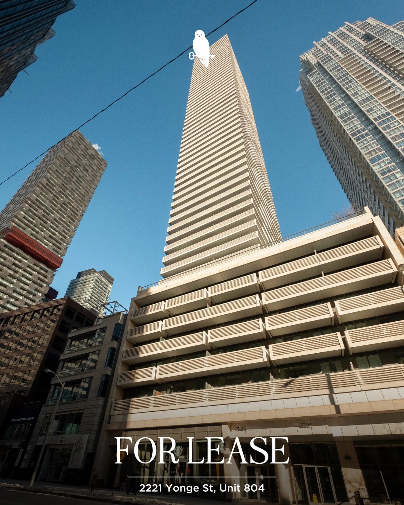 New lease listing at Yonge &amp; Eglinton 📍

Freshly updated 1-bedroom condo at 2221 Yonge St, Unit 804.

506 sq ft with a smart layout, freshly painted throughout, and brand-new luxury vinyl flooring for a clean, modern feel. Bright living space, g