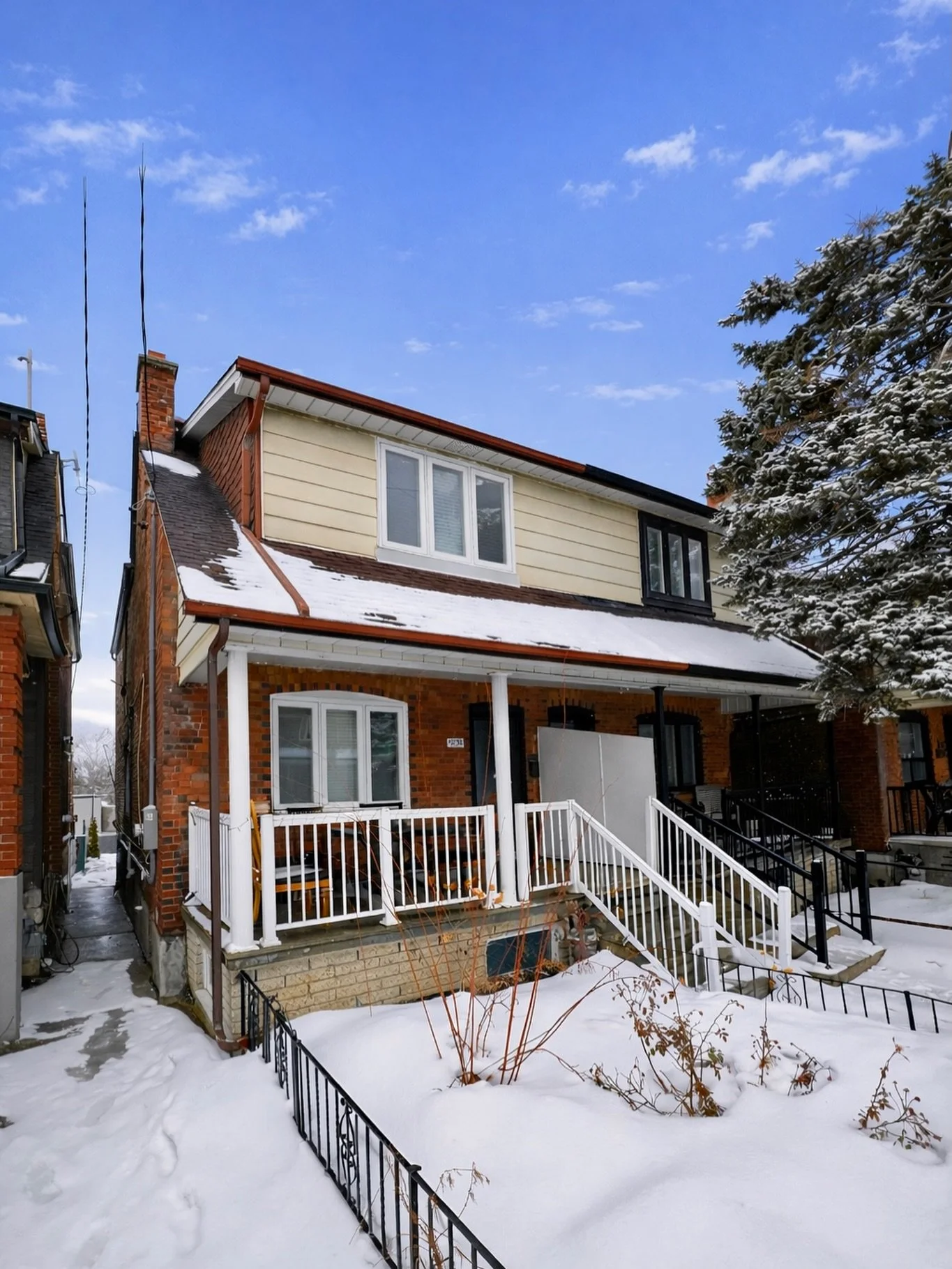 Coming soon for rent 👀