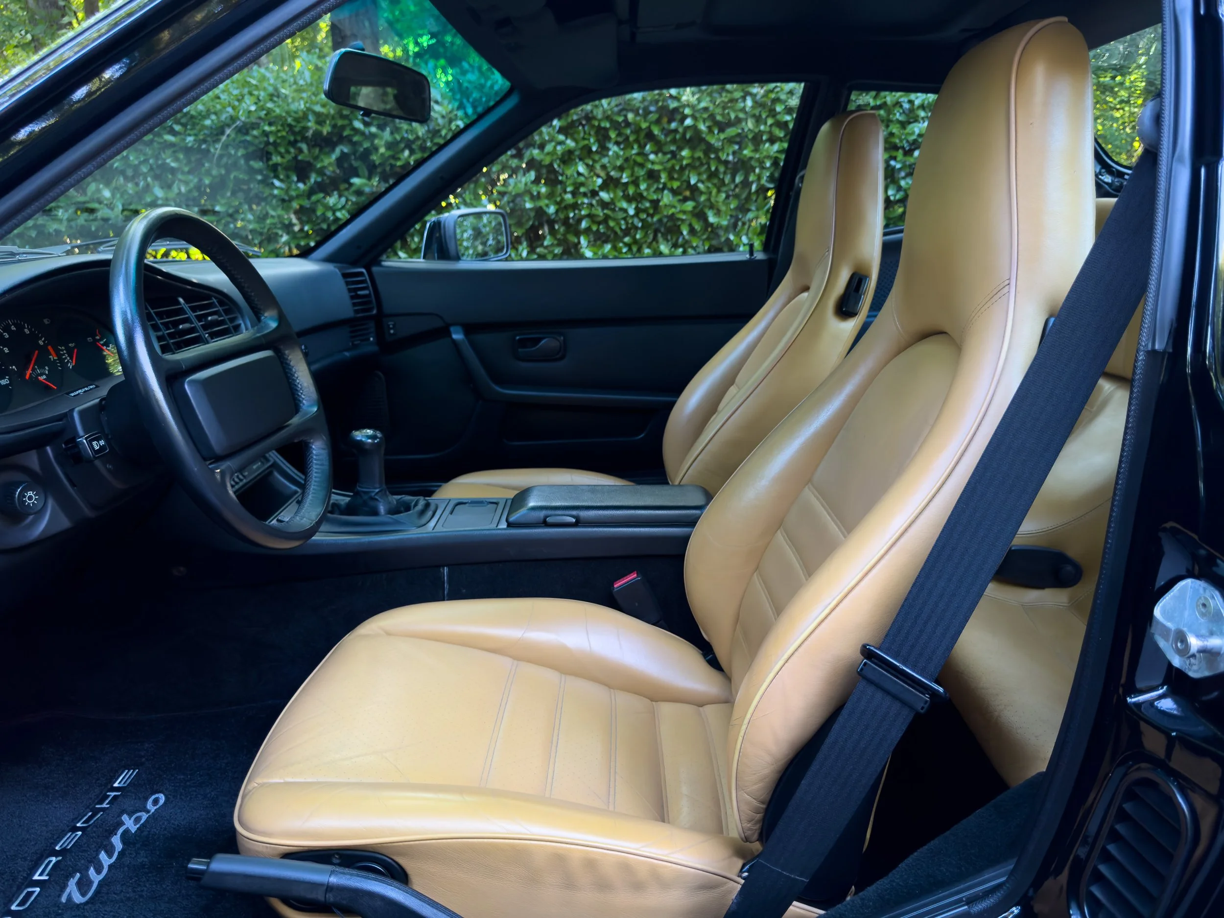 77 Turbo-157.jpg