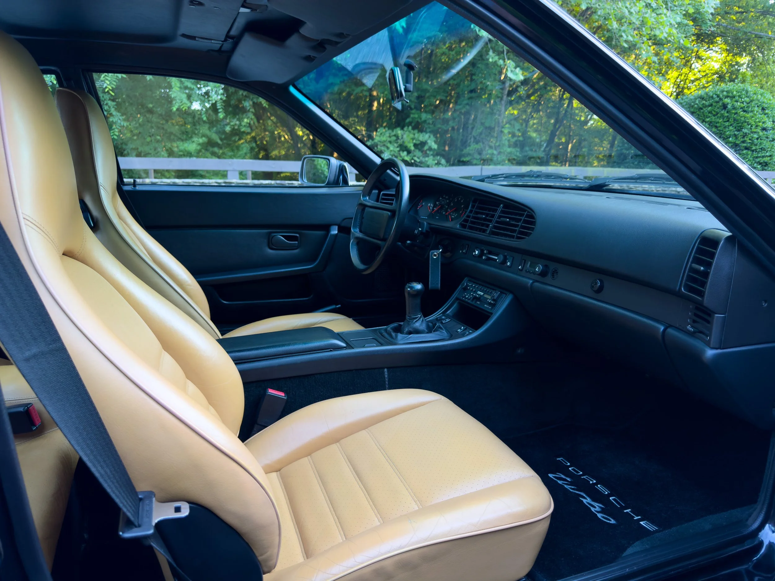 77 Turbo-159.jpg