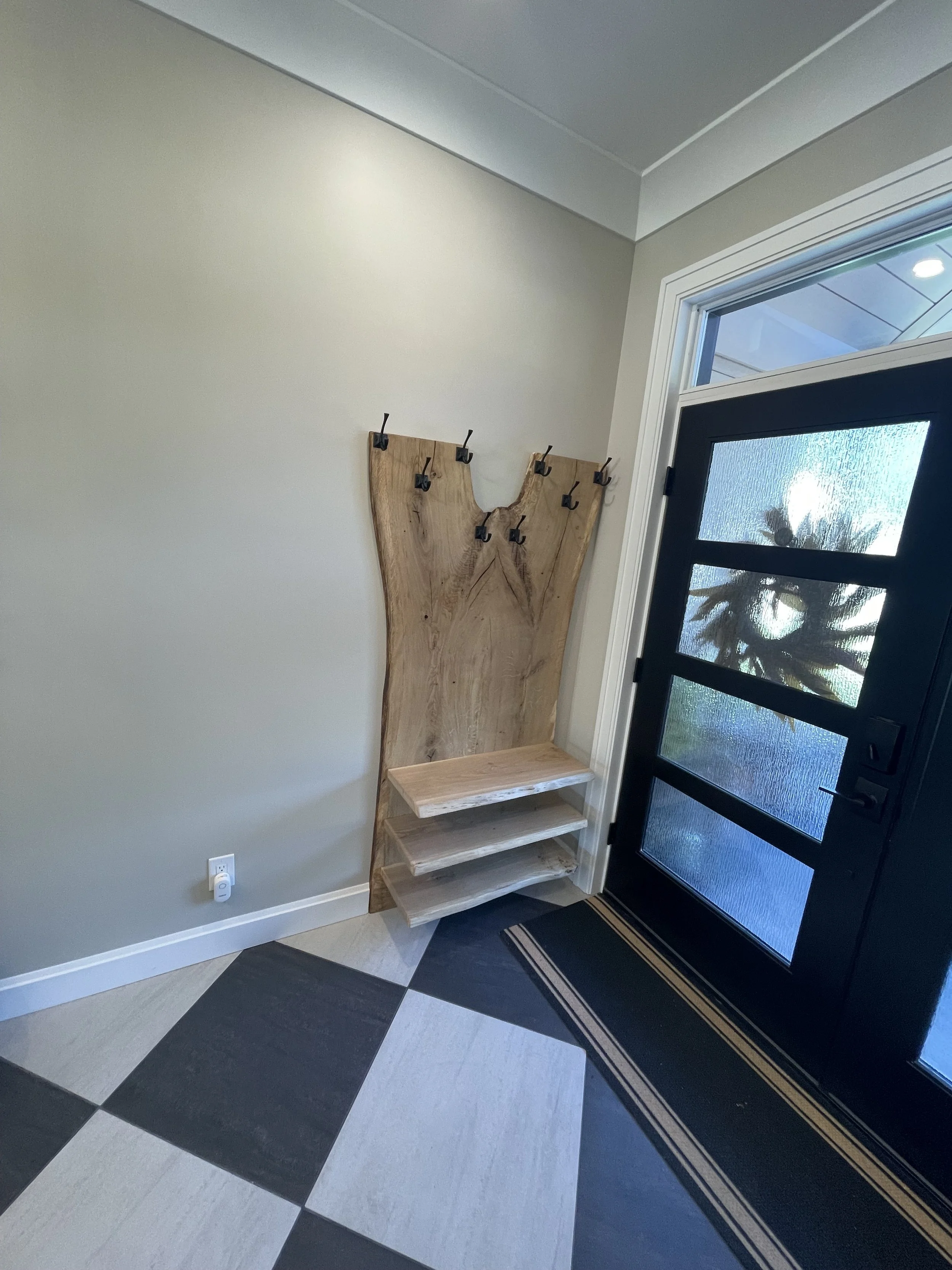 The English Oak Coat & Shoe Project